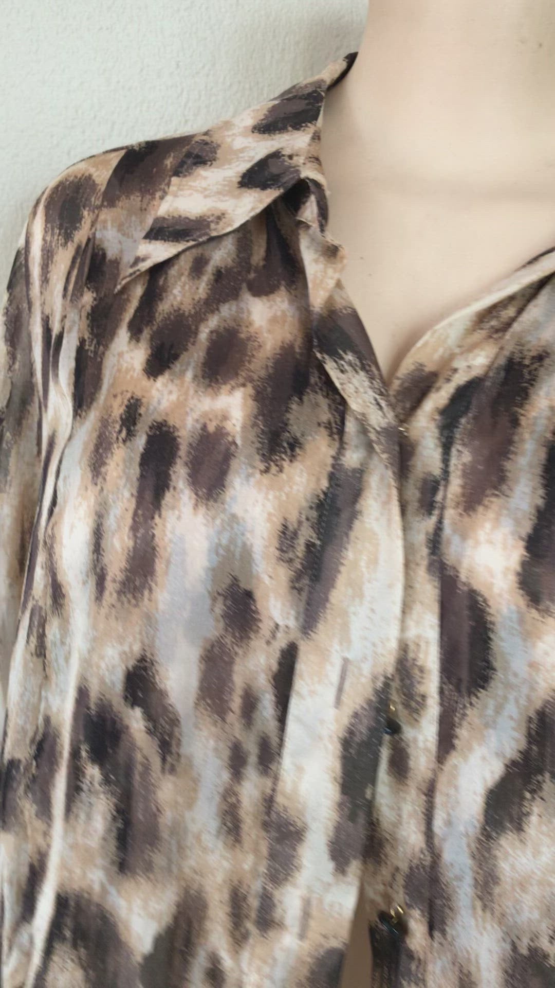 Vintage Paper Thin Cheetah Print Relaxed Blouse Long Sleeve