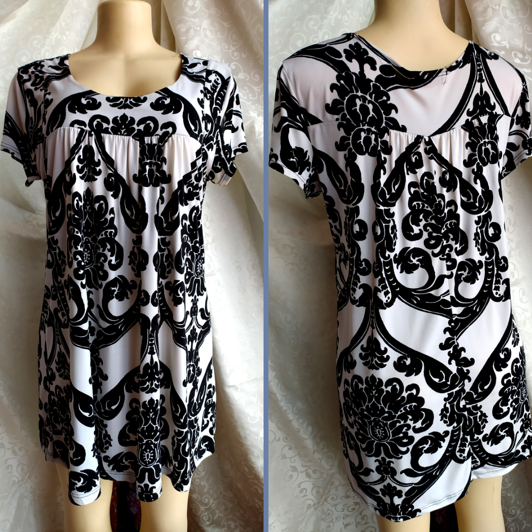 B&W Lace Detail Dress - L/1x