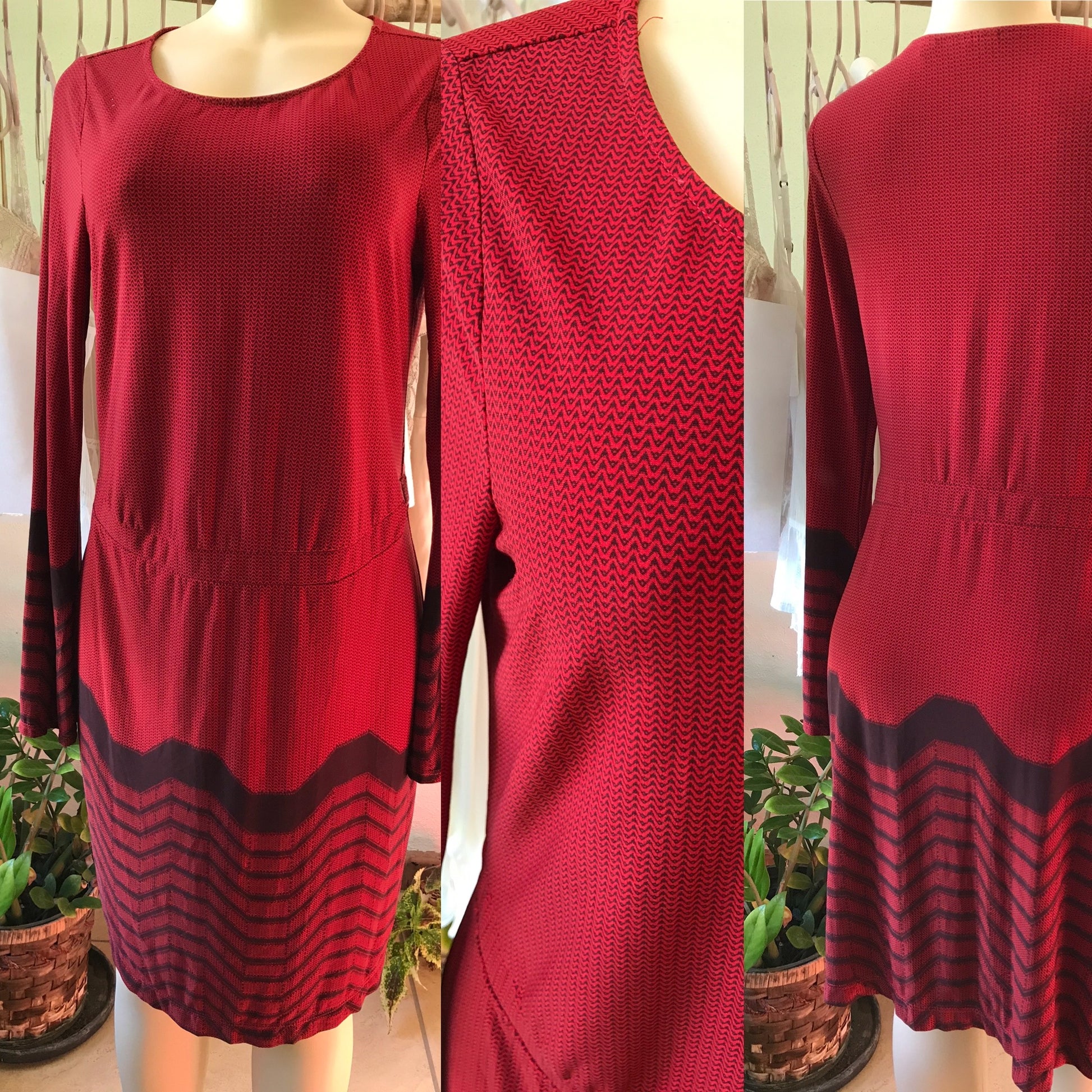 NY Company Stretchy Red Print Dress