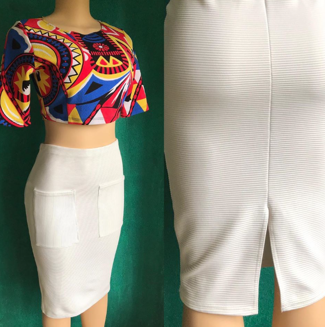 New White Ribbed Skirt Pockets