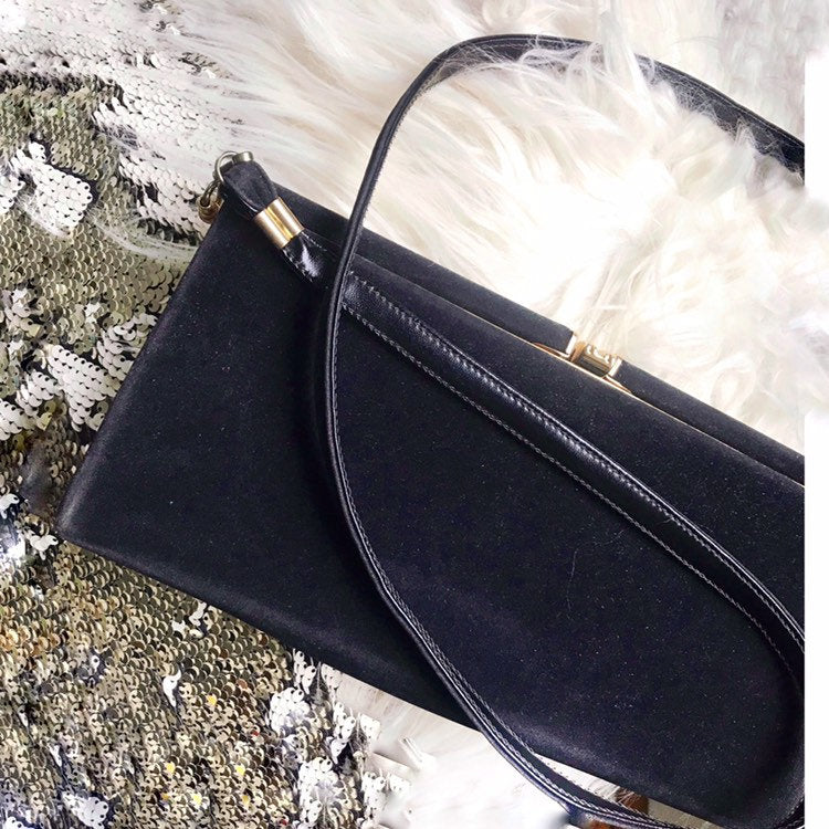 80s Vintage Suade Black & Gold Spring Closure Shoulder Purse / Jamaica