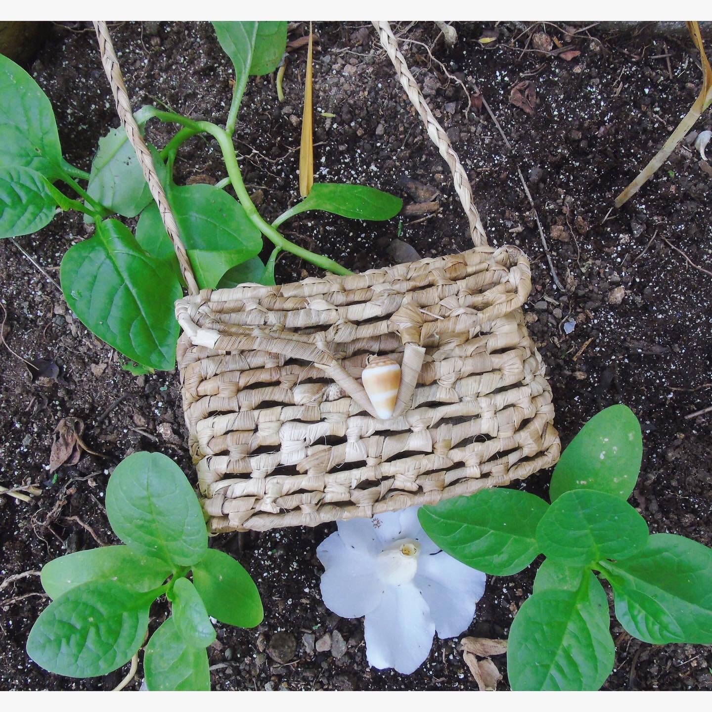 Genuine Jamaican Hand Made Woven Crossbody Straw Rattan Bag