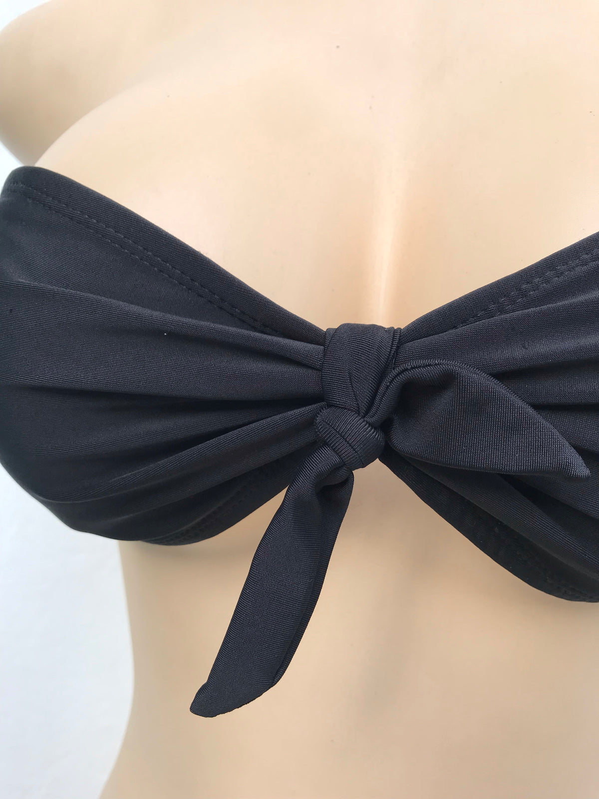 Forever 21 Knot Black Bikini Top : M