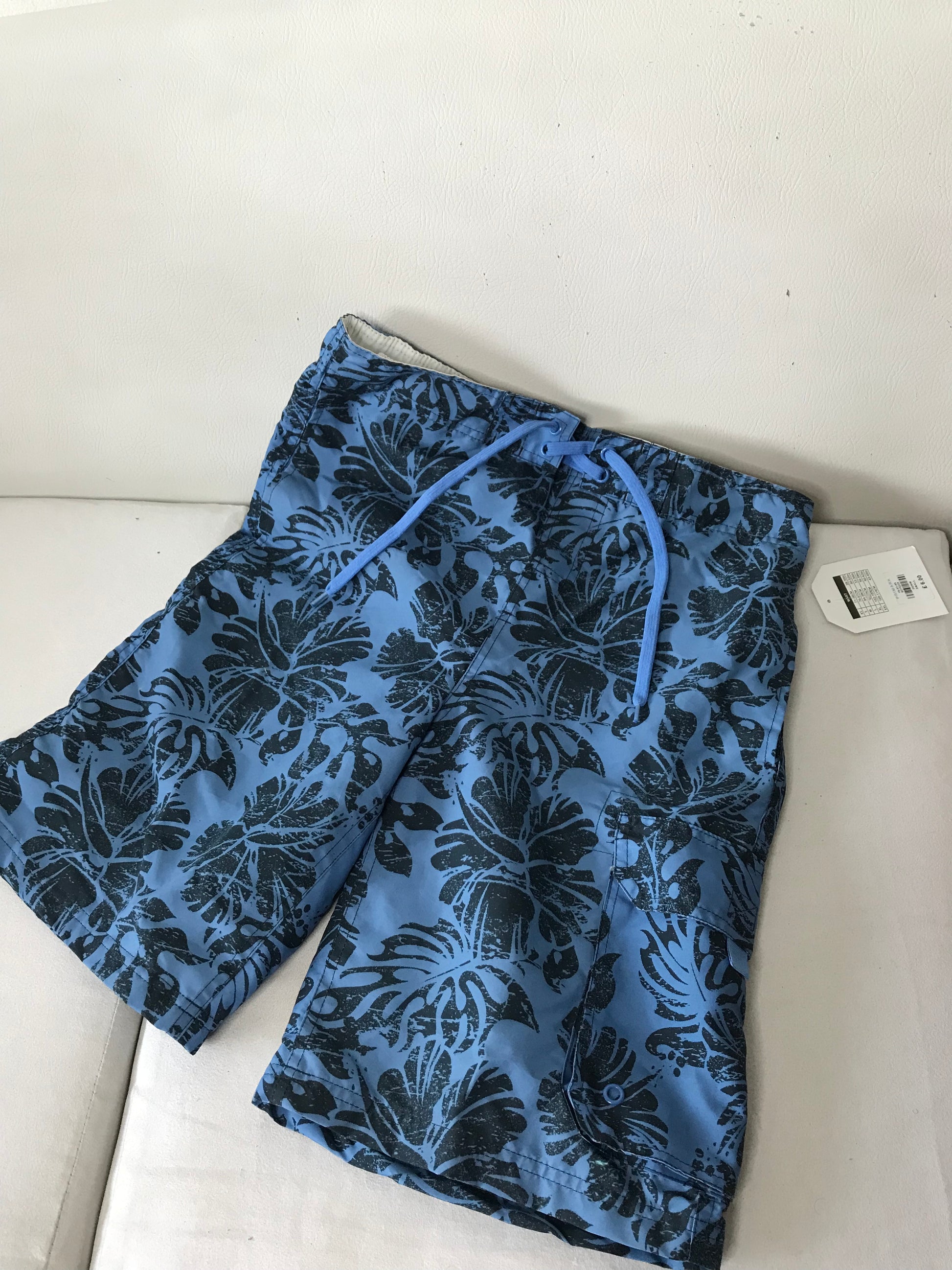 NEW Tag Men's Blue Swim Trunks Hawaiian - S +++