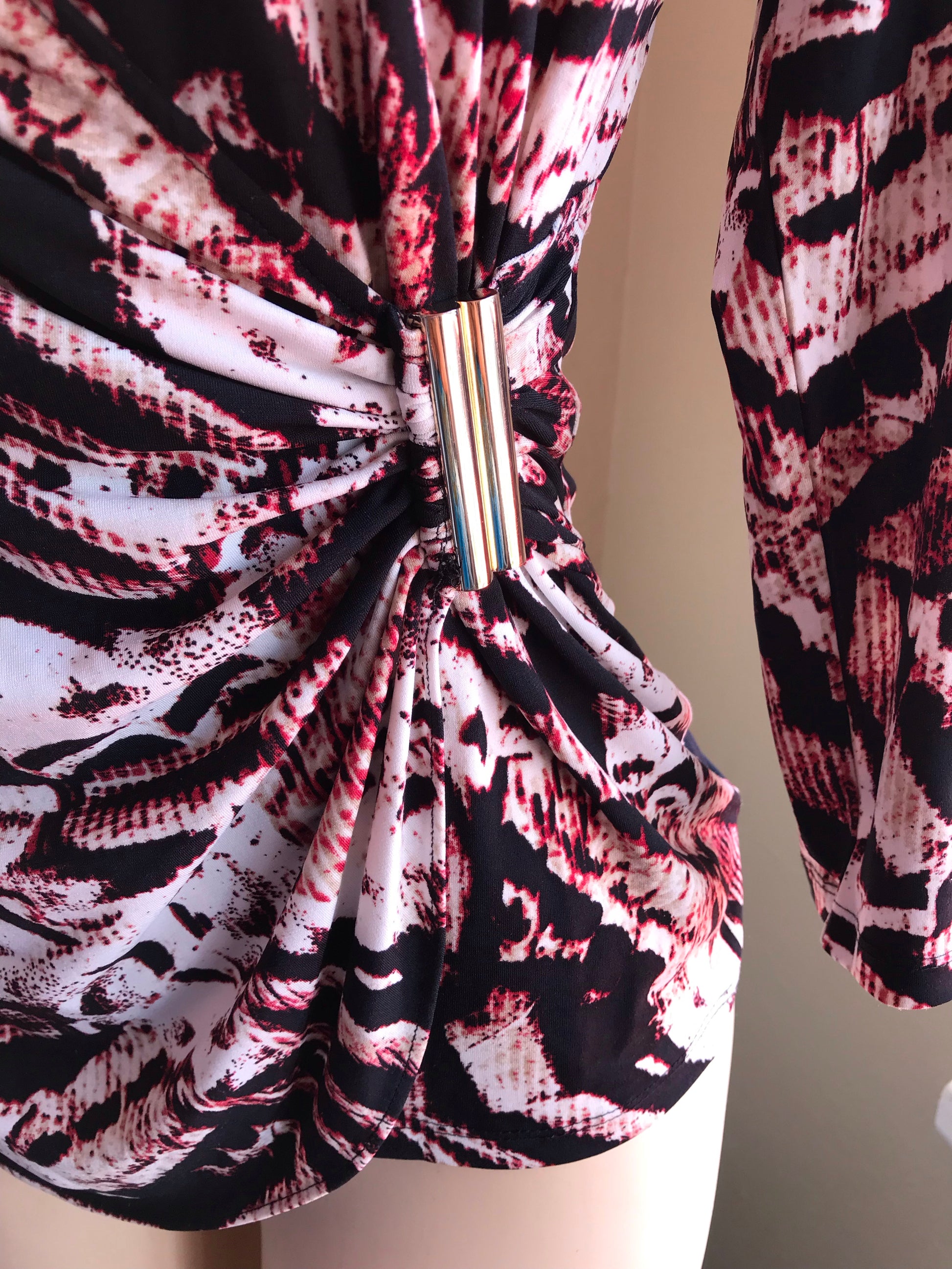 Calvin Klein Stretchy Print Blouse Gold Hardware