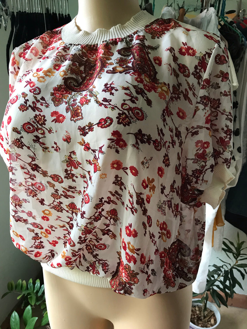 Vintage Floral Cuffed Blouse