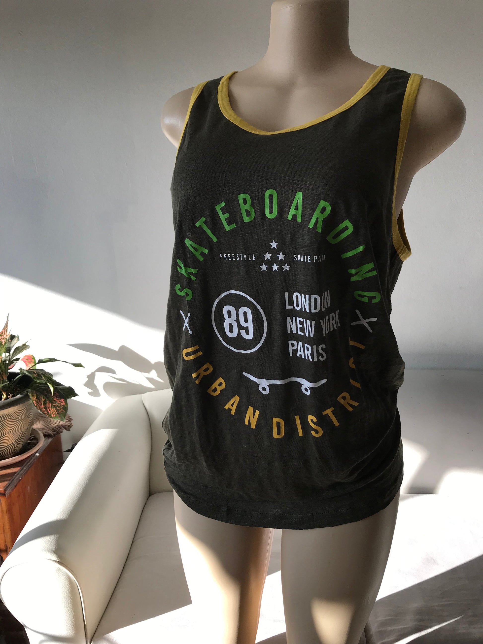 New Forever 21 Earth Green Skateboarding Sleeveless Tank Tee Unisex - L & XL