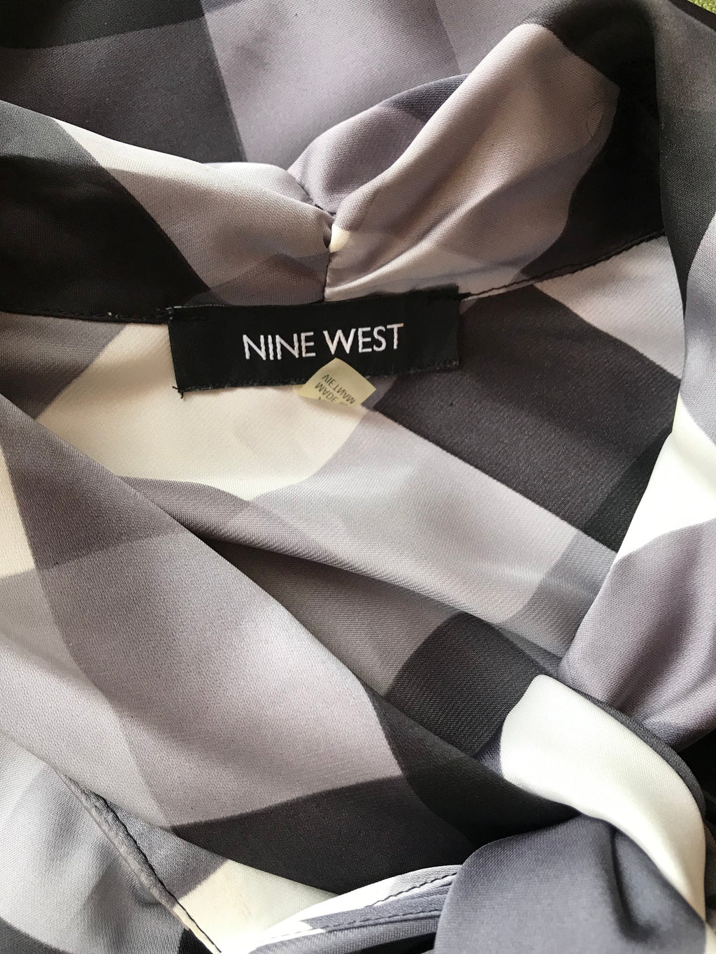 Nine West Plaid Silky Professional Sleeveless Blouse Tied - XL