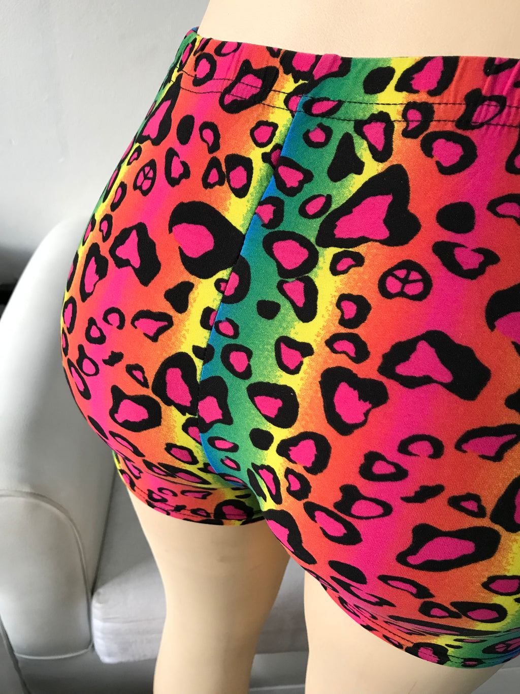 New Rainbow Cheetah Cycle Shorts / Tights Short - S/M