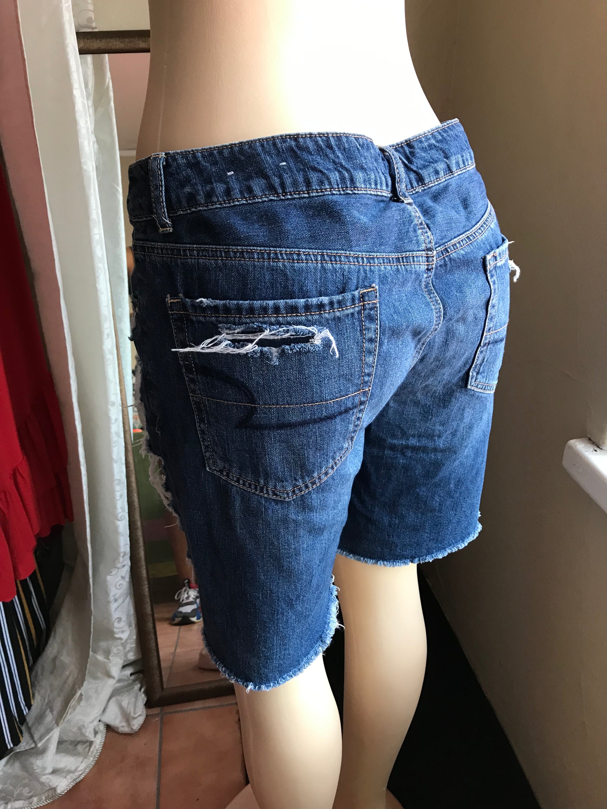 American Eagle Distressed Cutoff Jean Shorts - M/L