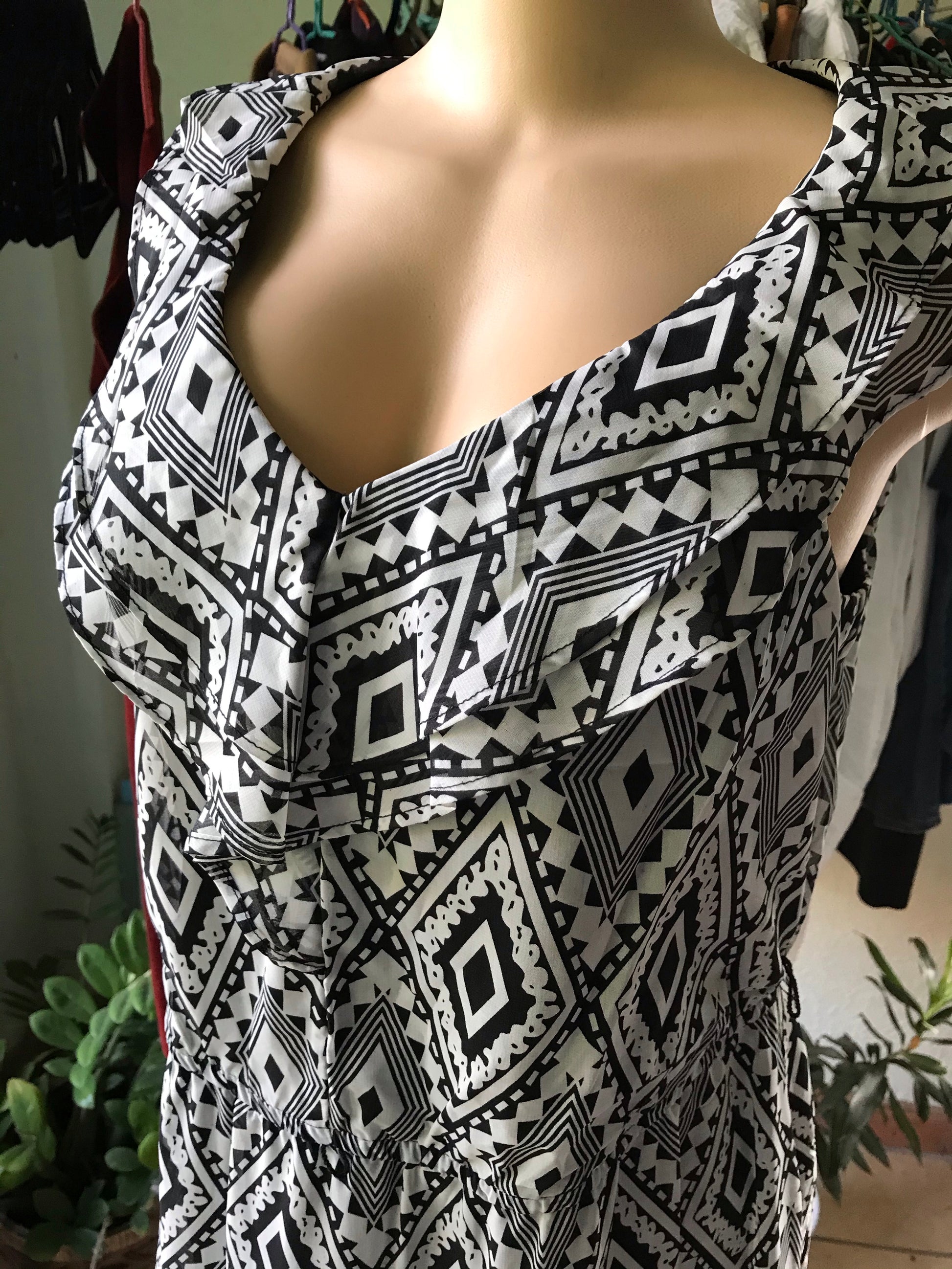 B&W Geo Sheer Ruffle Dress
