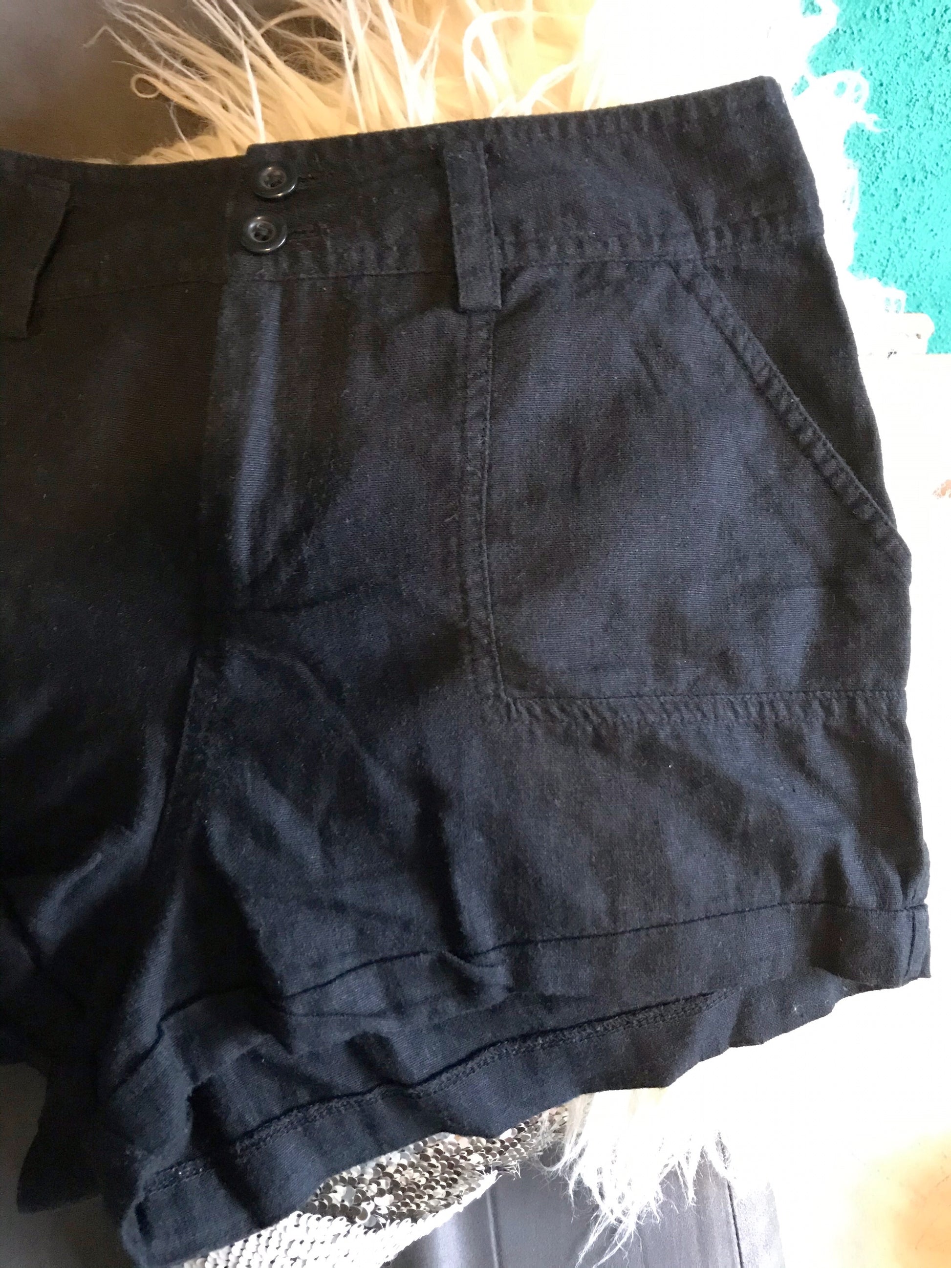 Black Linen Blend Short Shorts Cuffed