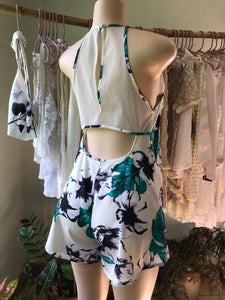 White leaf print occasion romper ~~~ s