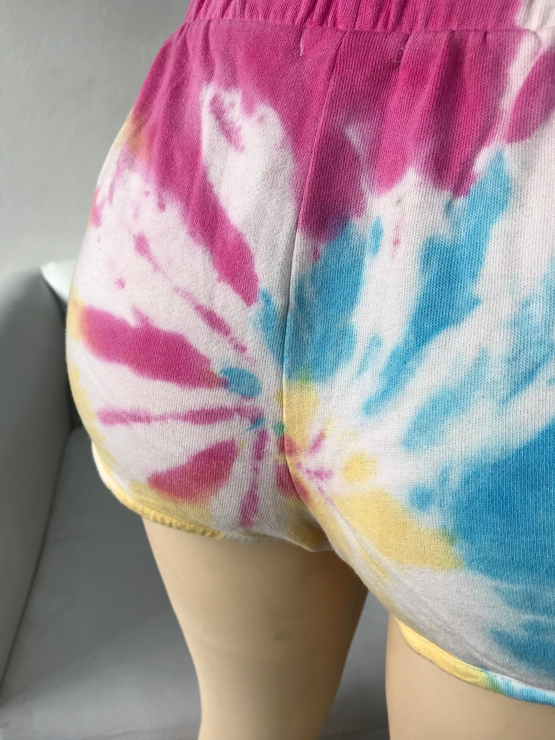 New Forever 21 Pink Tie Dye Jogger Shorts - S