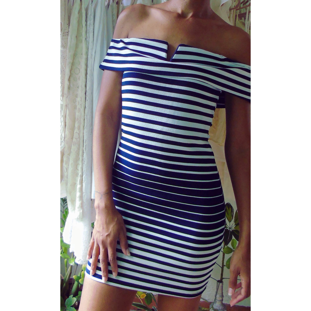 GUESS Stripe Off the Shoulder Bodycon Dress V White