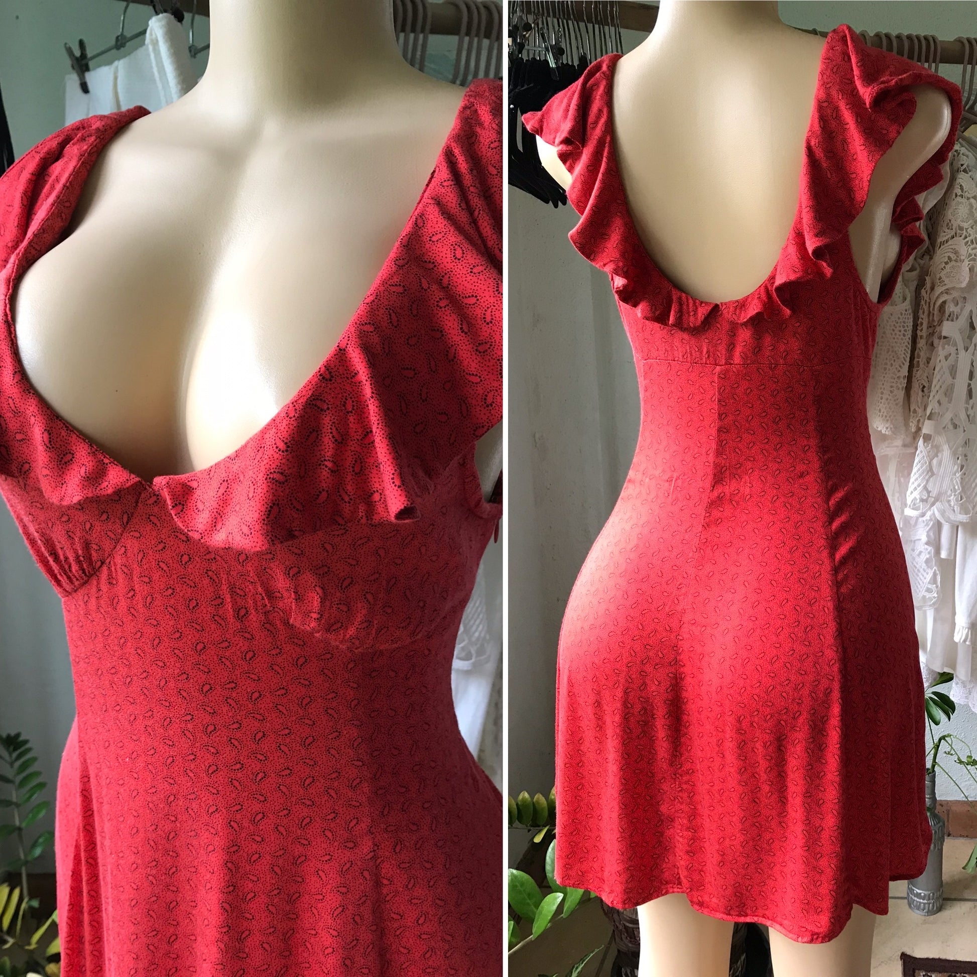 Kimchi Blue Red Sun Dress Fine Paisley – Thrift Nature Closet Ja