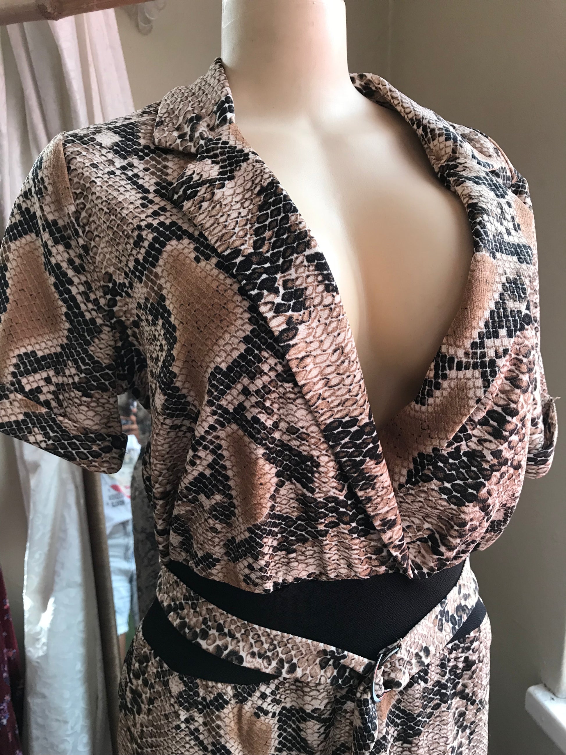 Snakeskin Jumpsuit with Belt L-XL