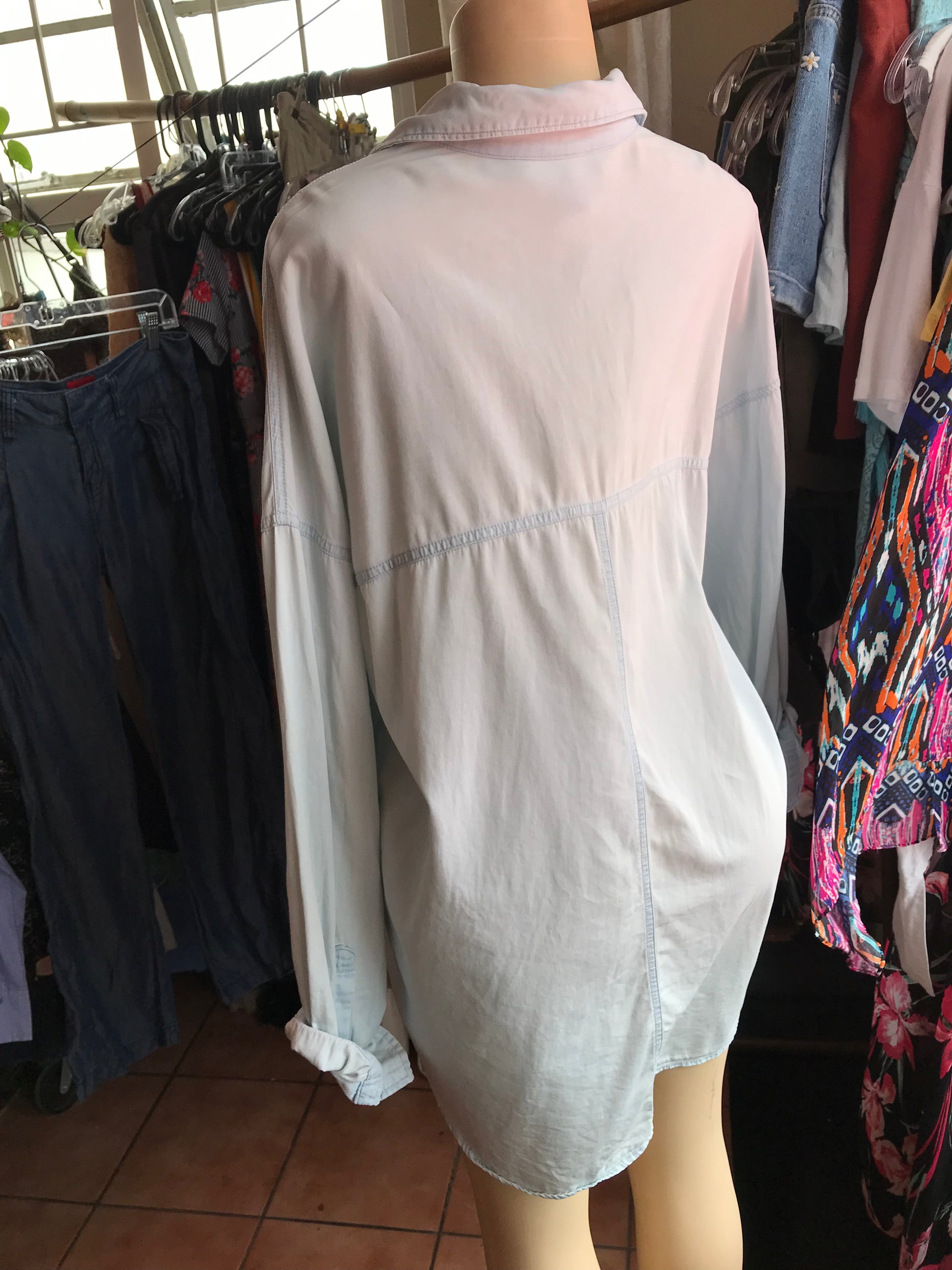 Old Navy Light Denim Shirt - XL