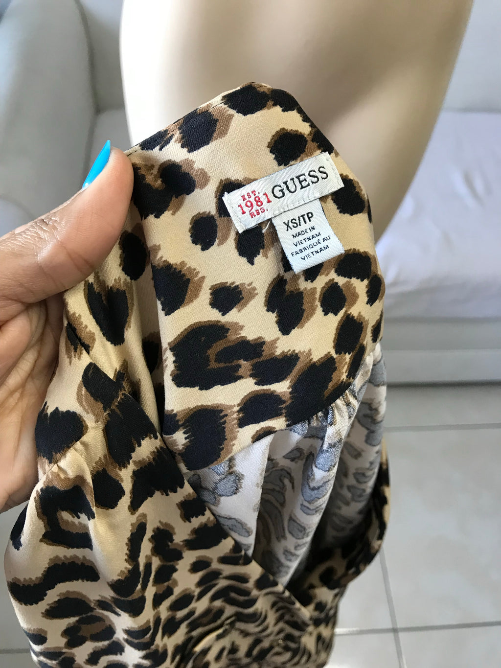 Guess Silky Cheetah Print Button Down Blouse - XS/