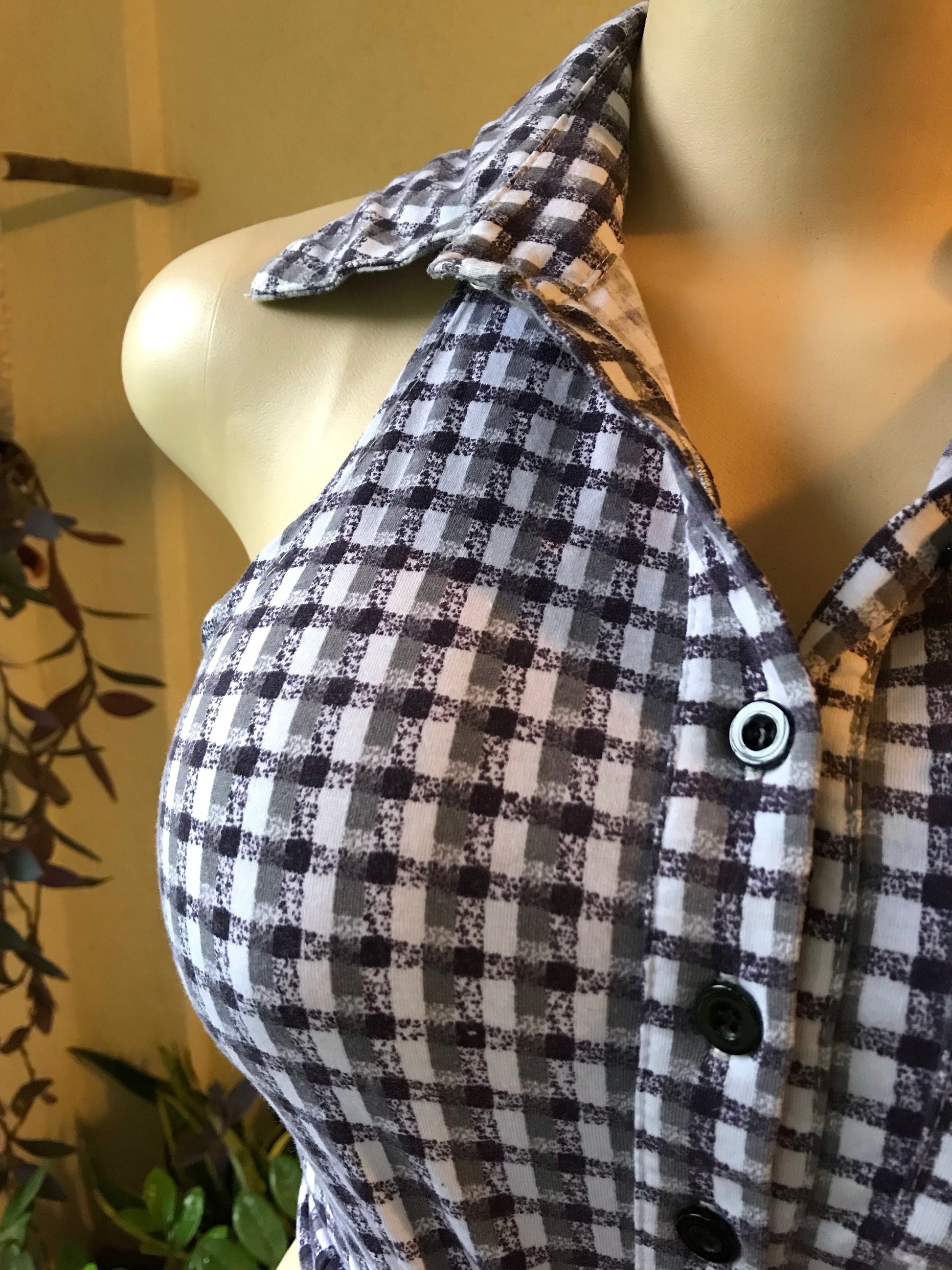 Grey Plaid Sleeveless Button Blouse