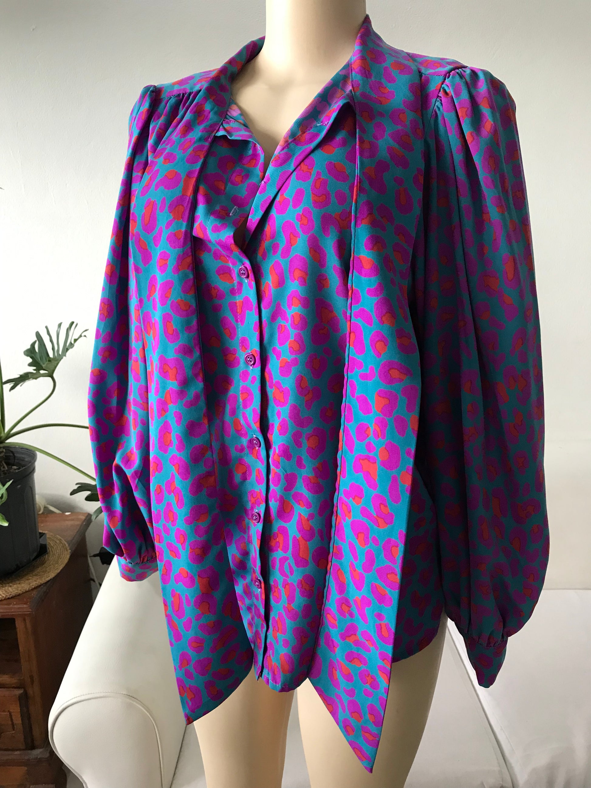 Fuchsia Cheetah Print Neck Tie Button Blouse Cuffed - L