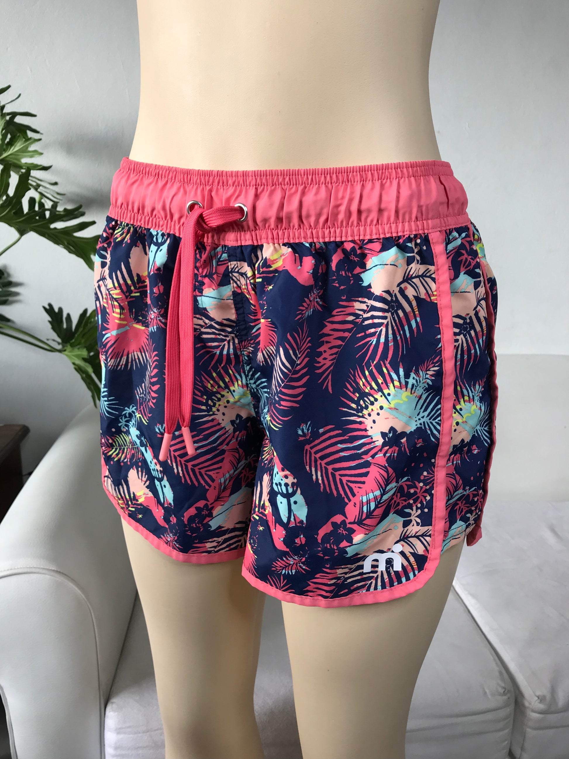 NEW Coral Print Palm Swim Shorts - M