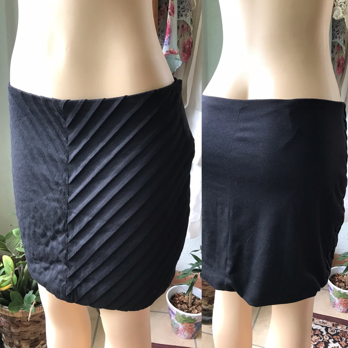 Black Work/Play Pencil Skirt V Pleat