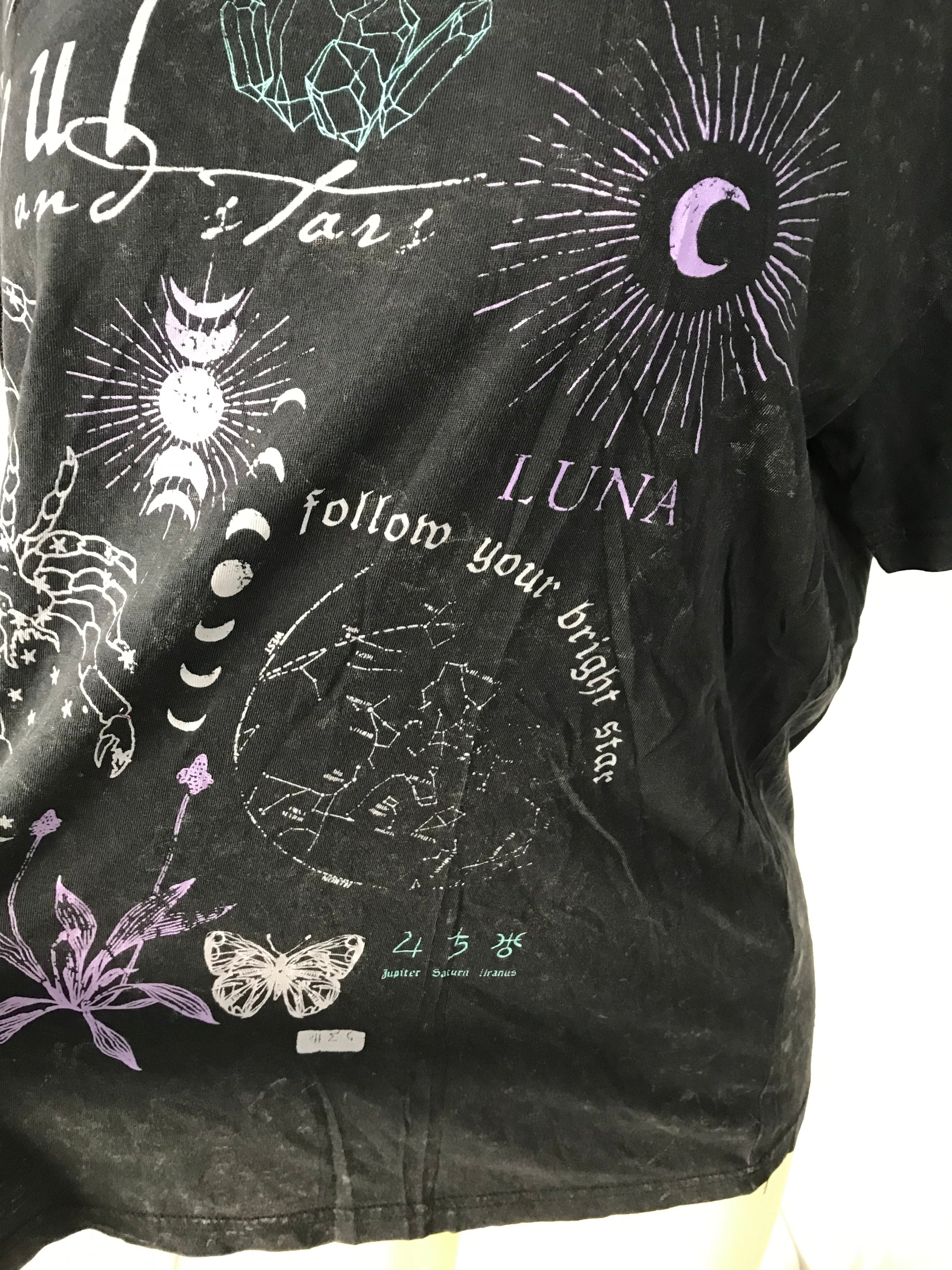 New Stone Wash Soul Crystal Graphic Soft Tee Black - L