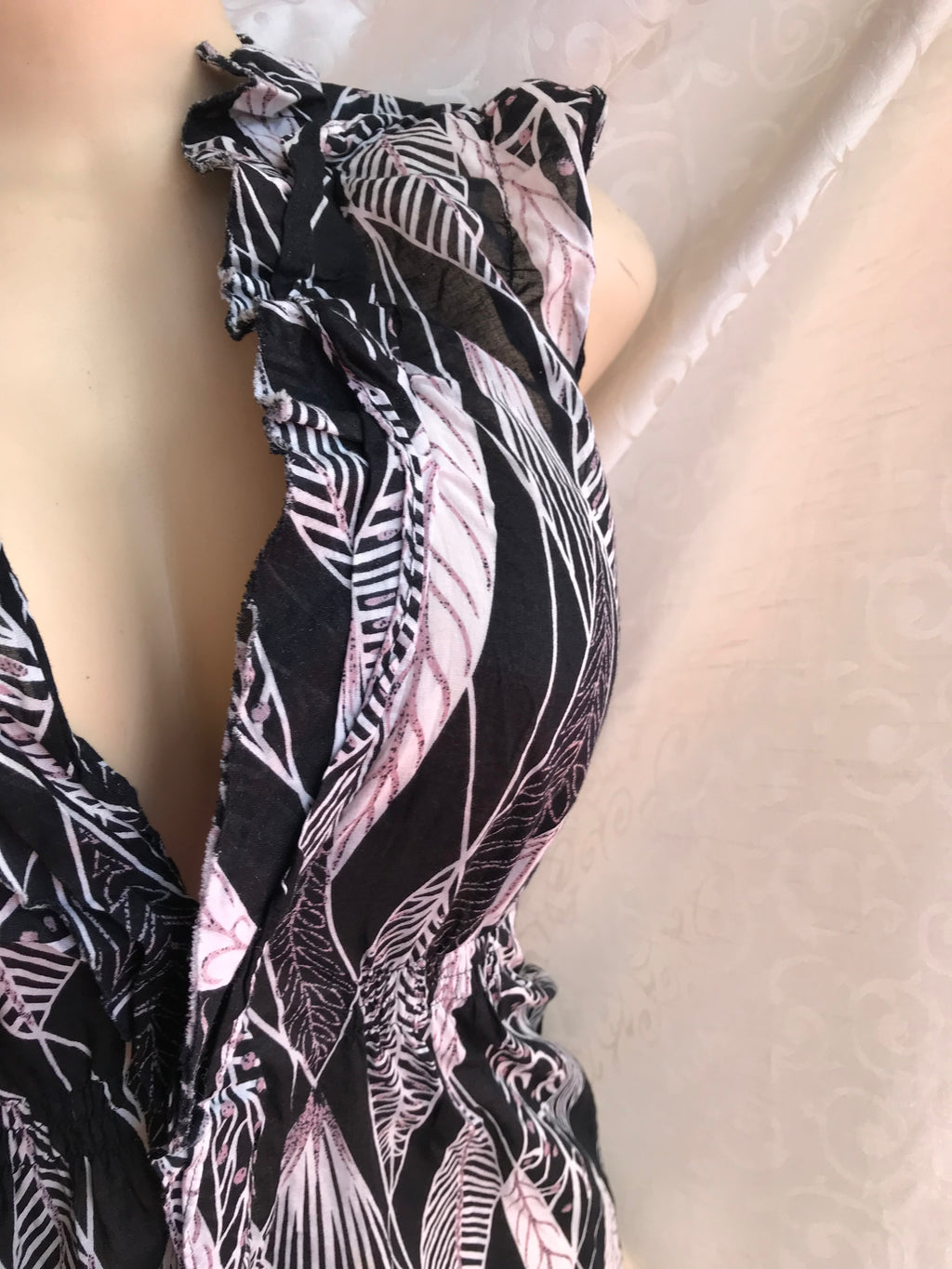 Retro BCBG Leaf print 100% Cotton