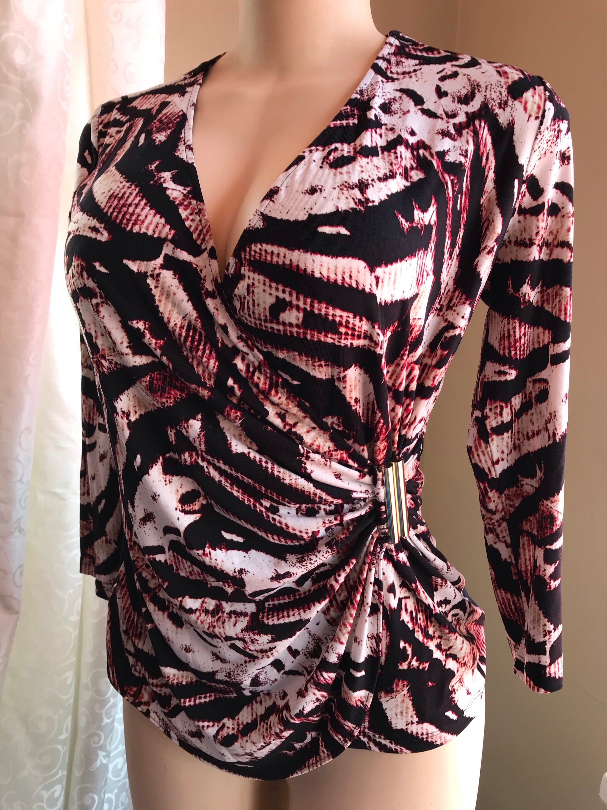 Calvin Klein Stretchy Print Blouse Gold Hardware