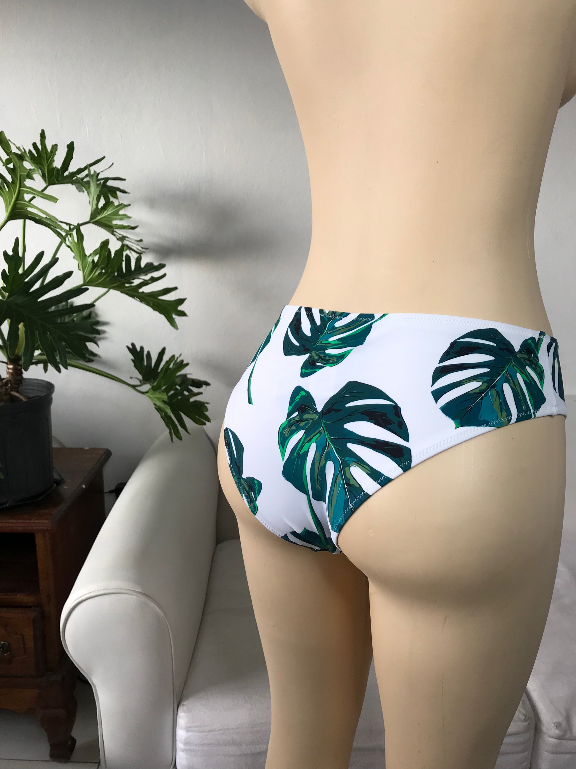 New Tag Monstera Bikini Bottom - M