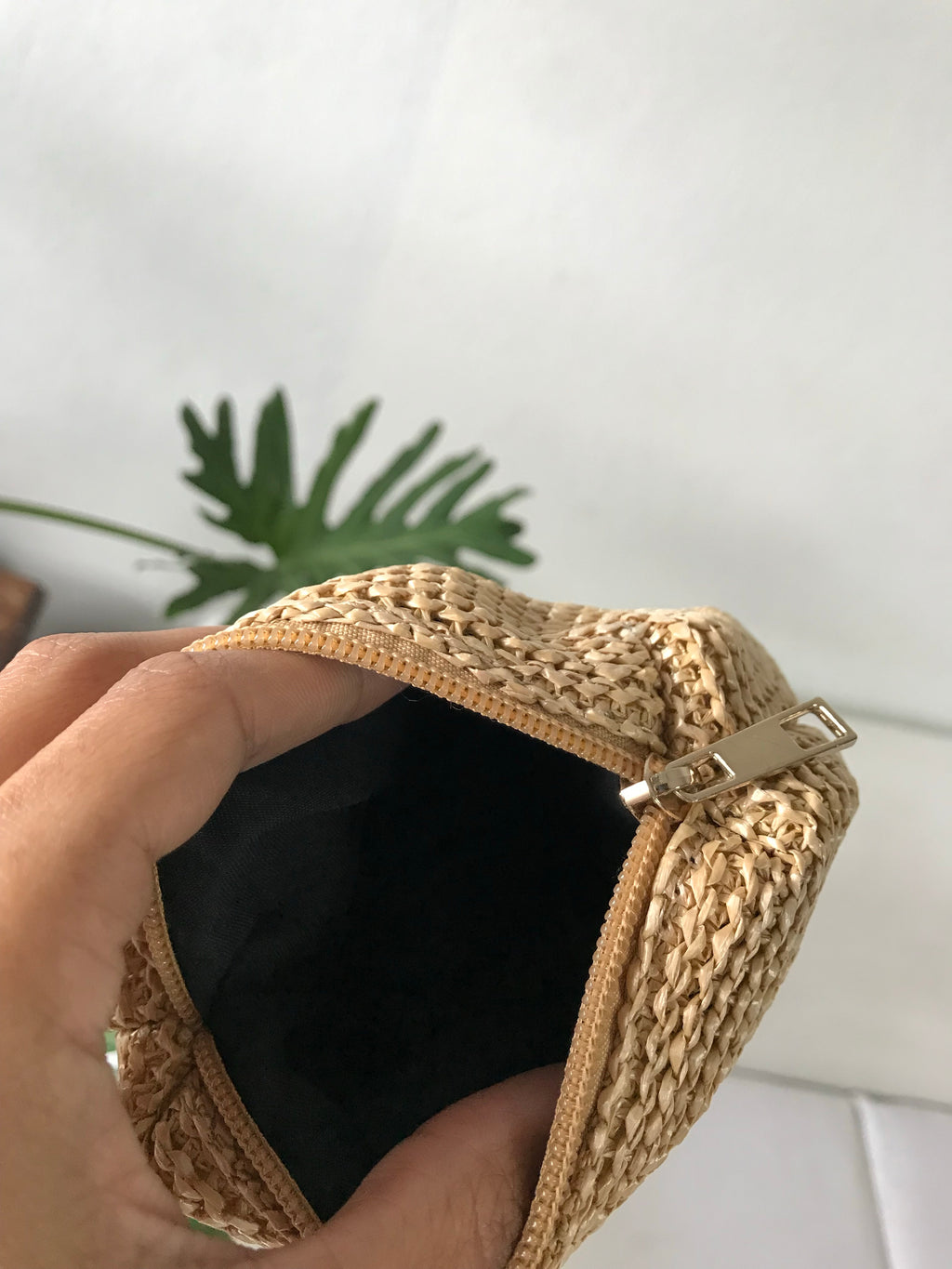 Retro Woven Purse Like New