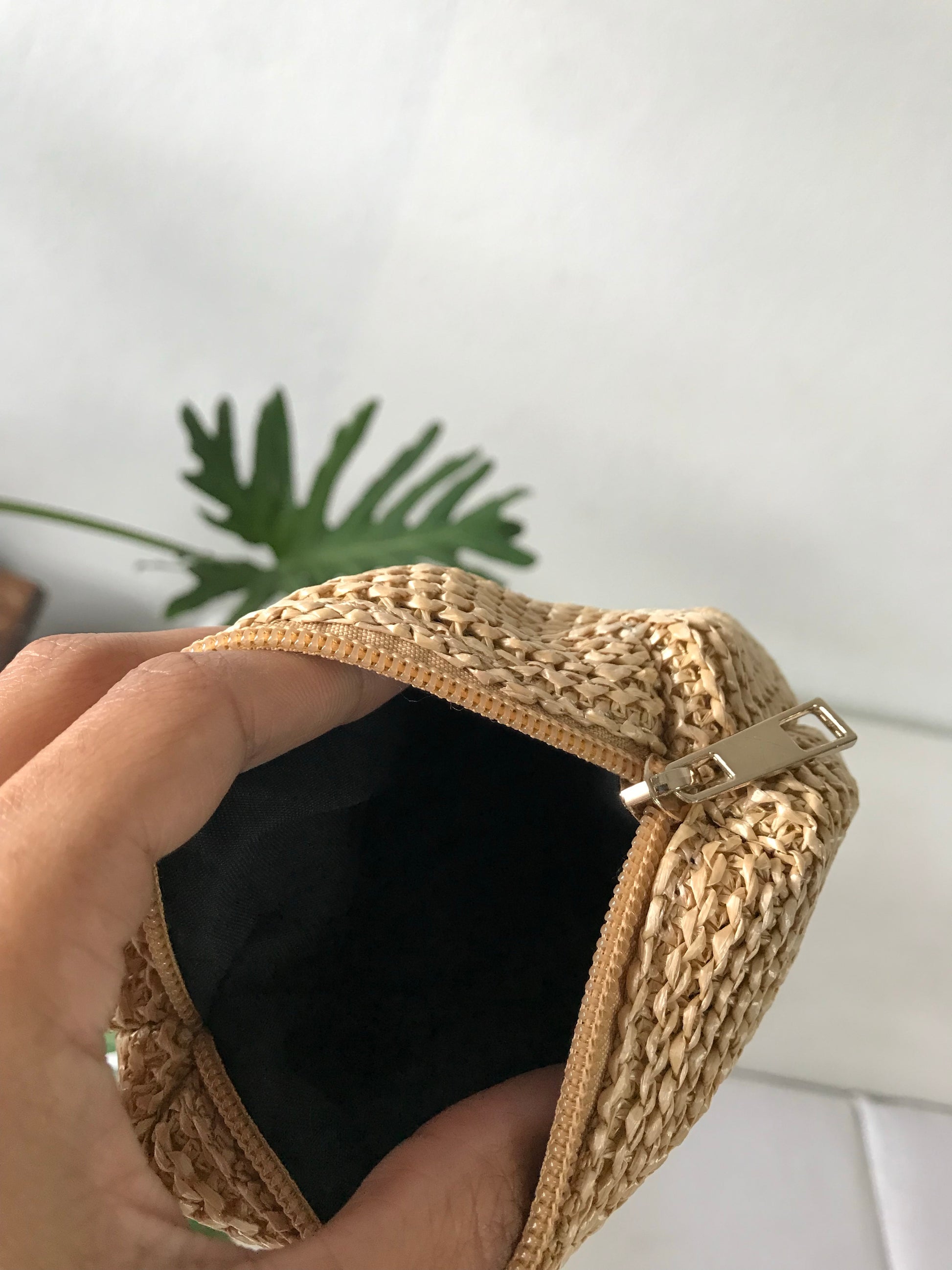 Retro Woven Purse Like New