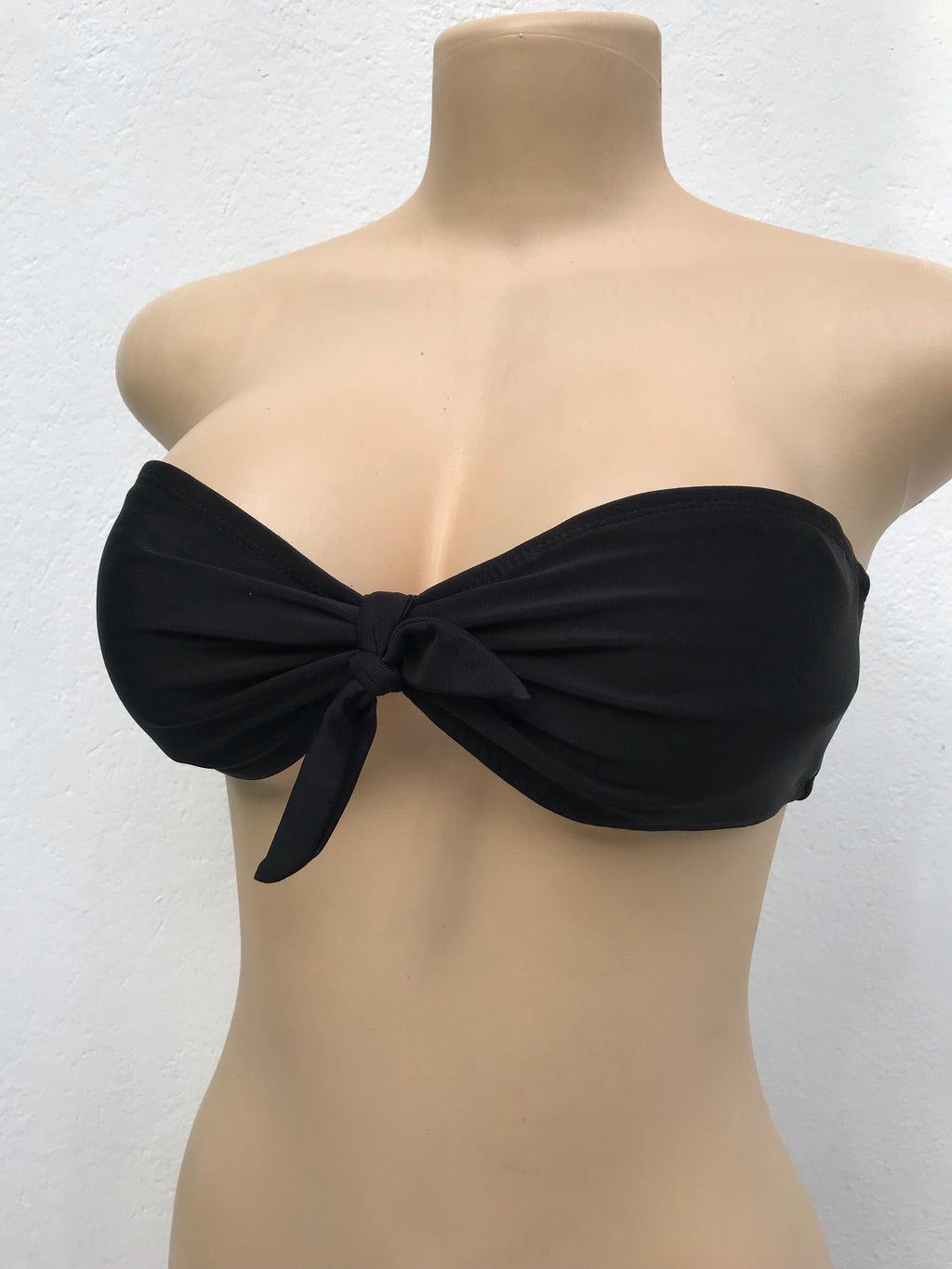 Forever 21 Knot Black Bikini Top : M