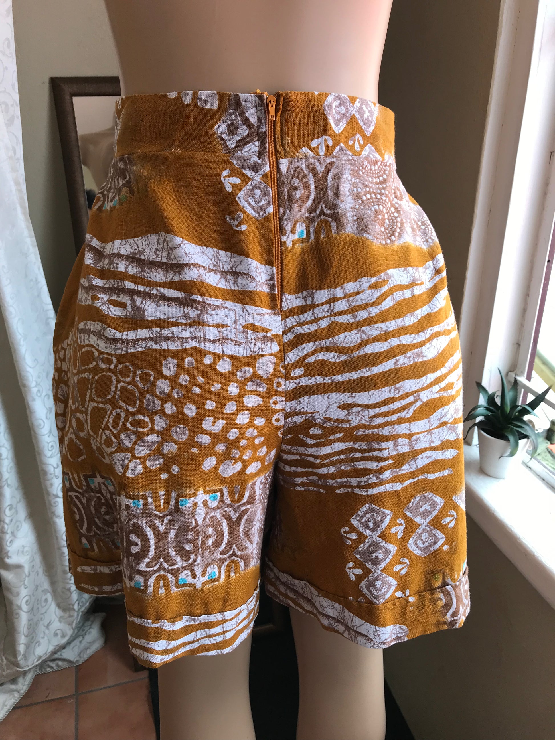 Rhea Imani Linen African Print Shorts Mustard - L / W33