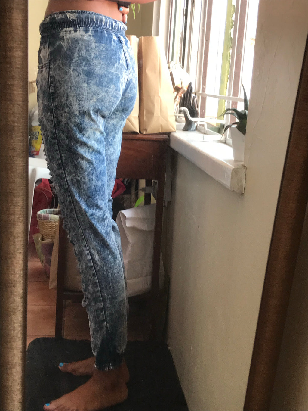 Acid Washed Distressed Jean Joggers Ruffle Top - S