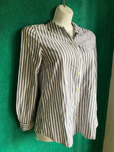 Load image into Gallery viewer, Old Navy Grey Stripe Shirt XS

