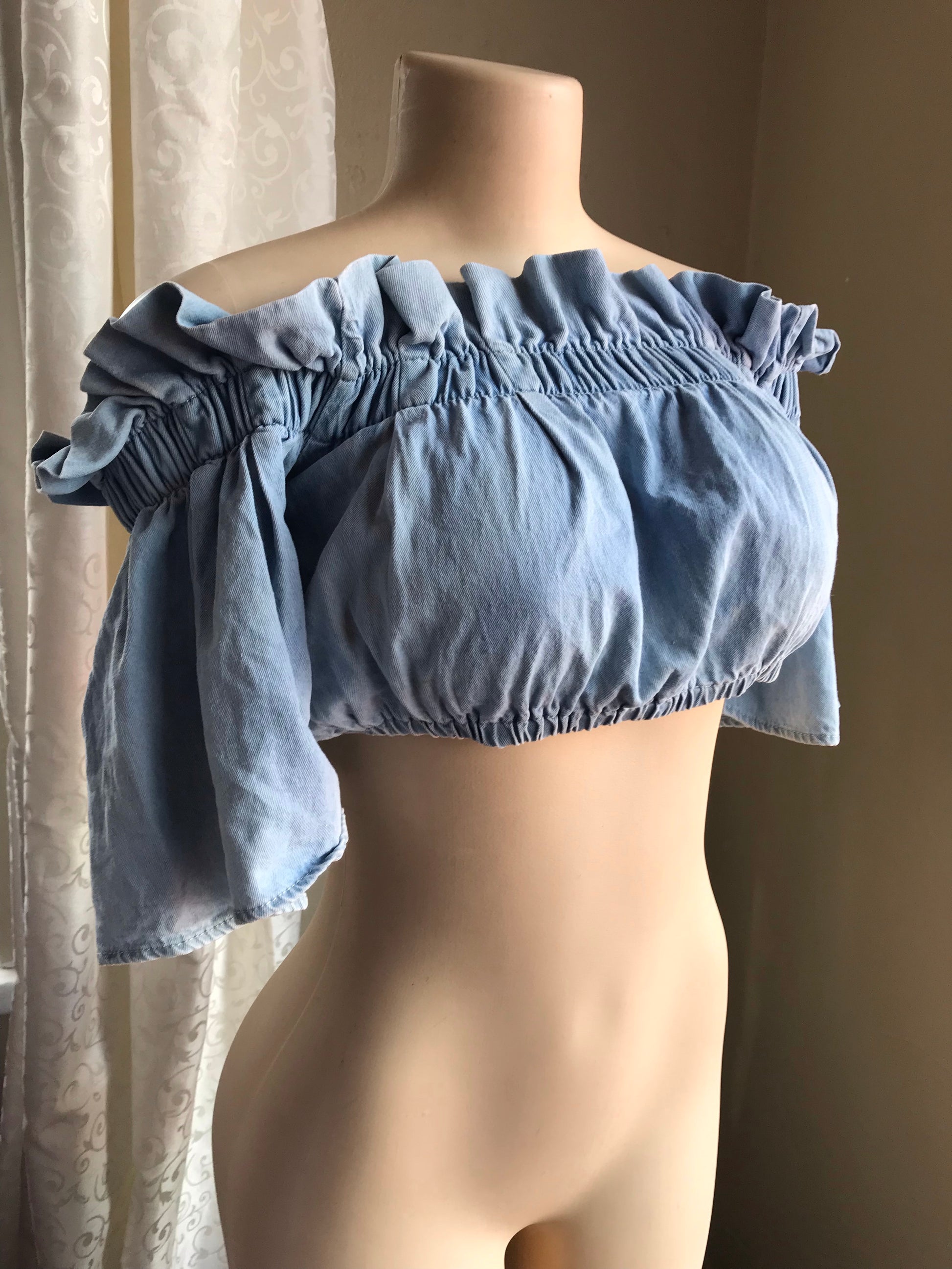 Denim Ruffle Crop Top Short Sleeve