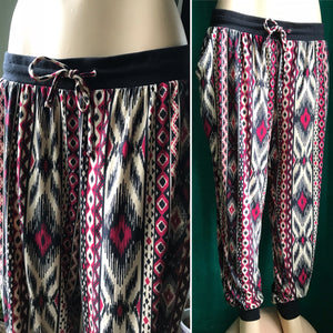 Soft Boho Easy Pants Cuffed Red & Black
