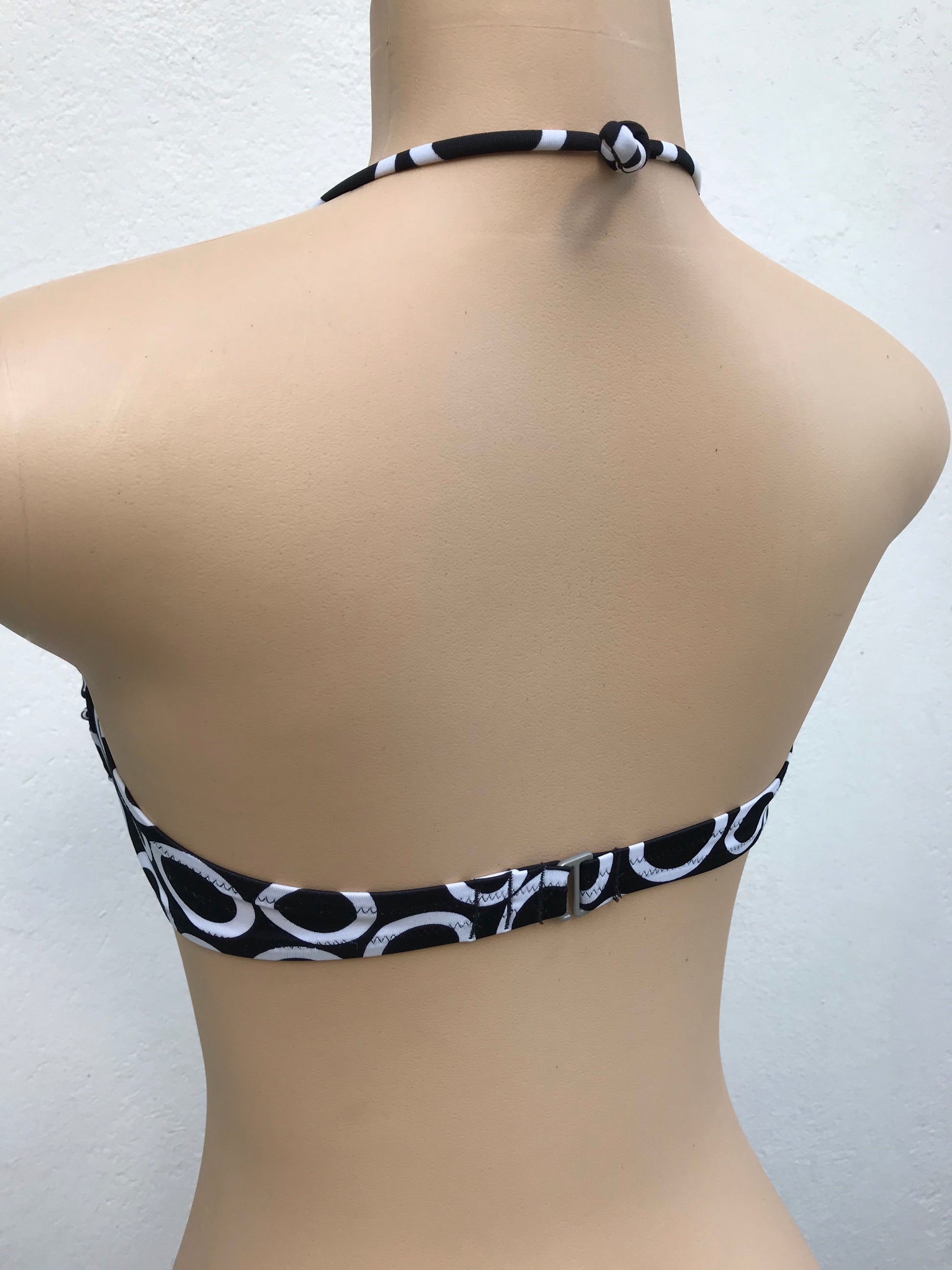 B&W Victoria's Secret Bikini Top M