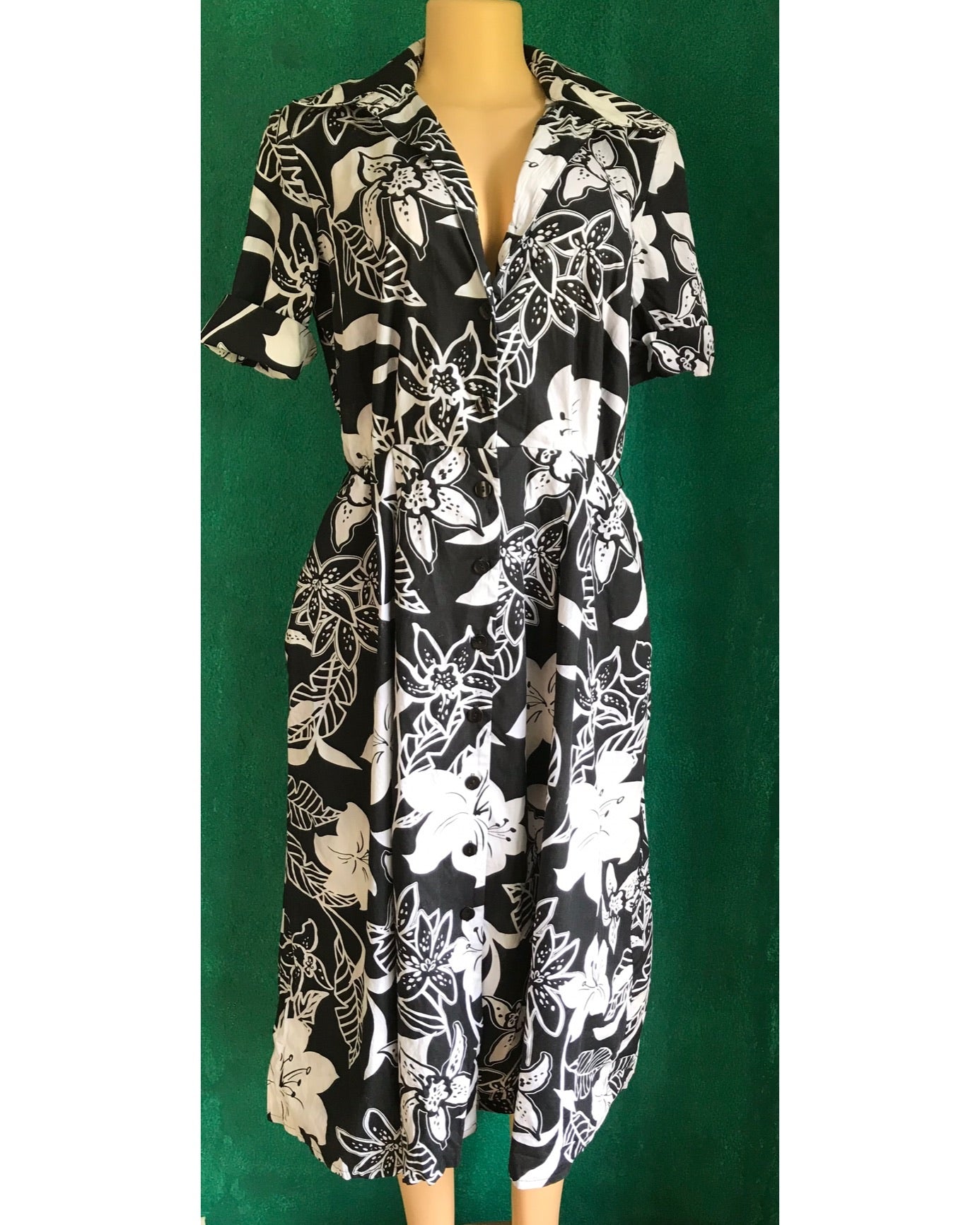 80s Vintage Sun Dress 100% Cotton Button Down B&W Flower