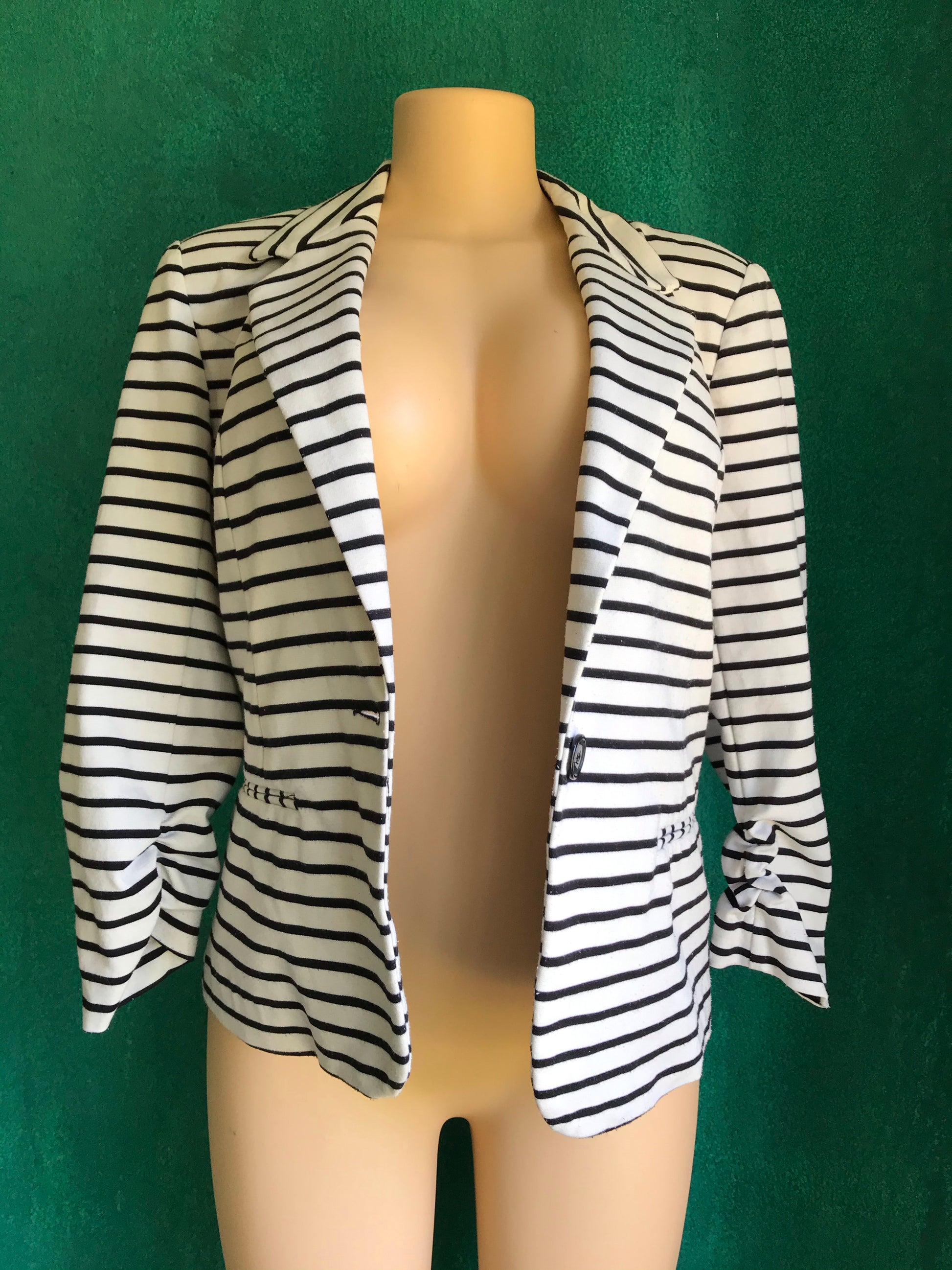 B&W Stripe Fashion Blazer