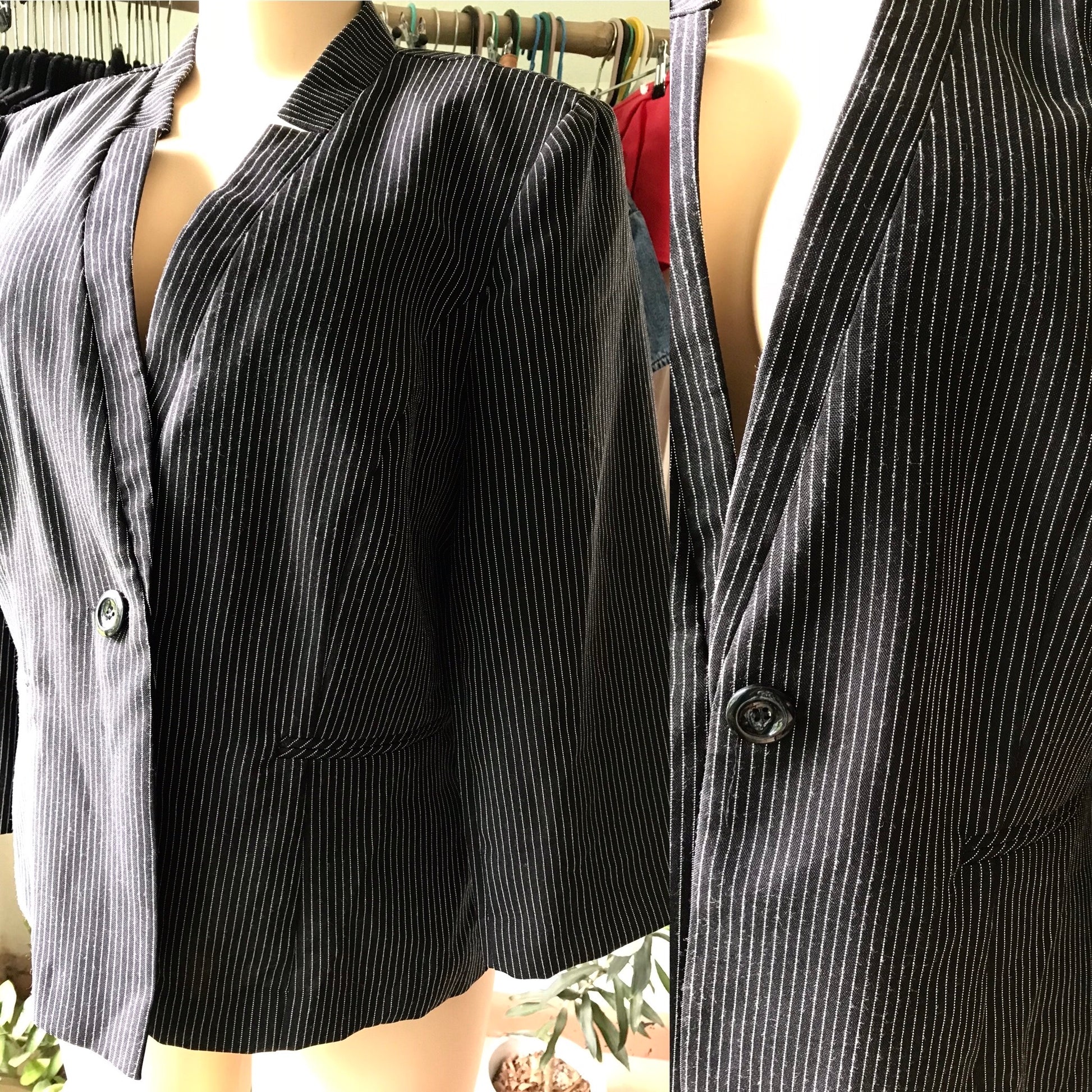 Vintage Black Pinstripe Nehru Collar Mid Sleeve Blazer