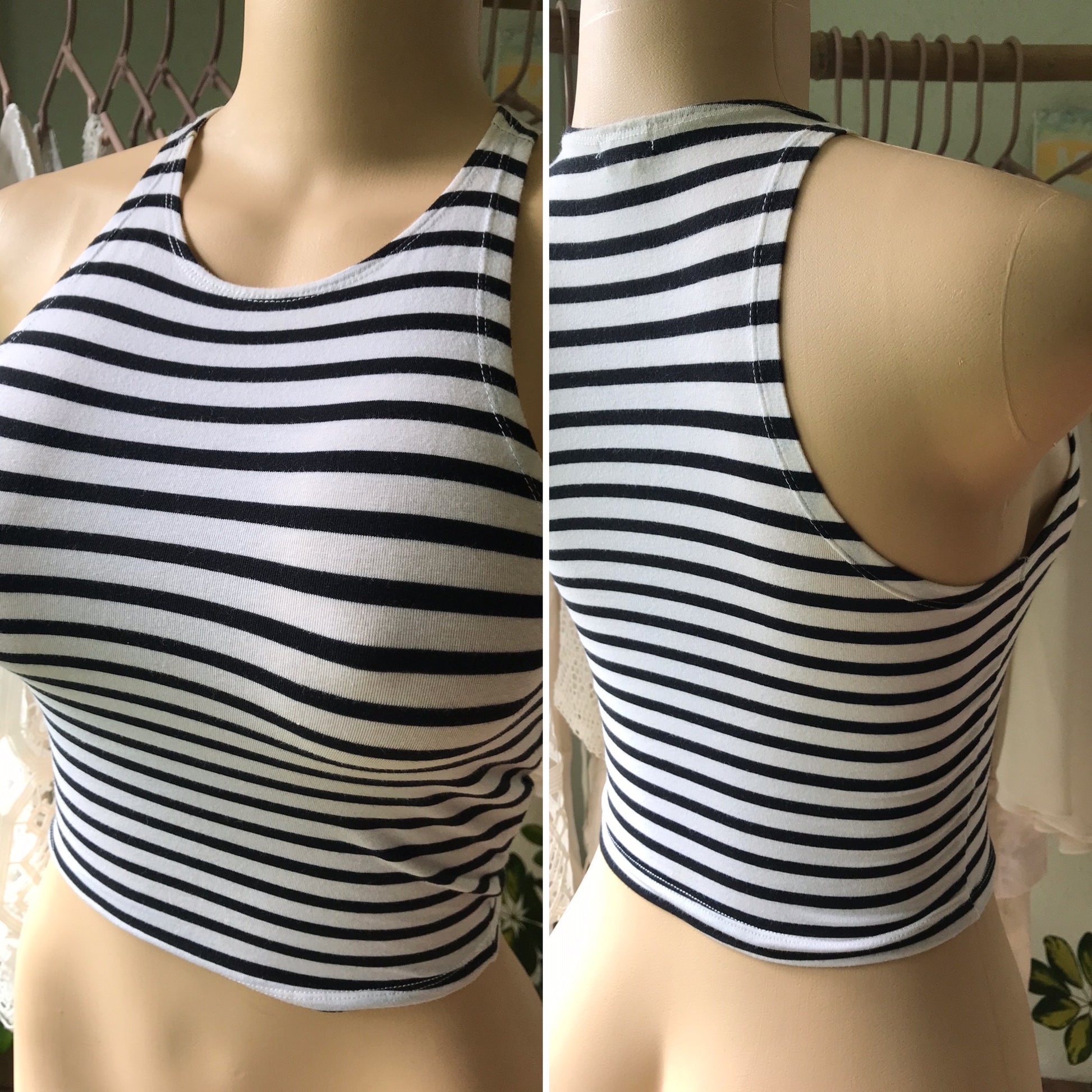 B&W Stripe Crop Top Soft Basic