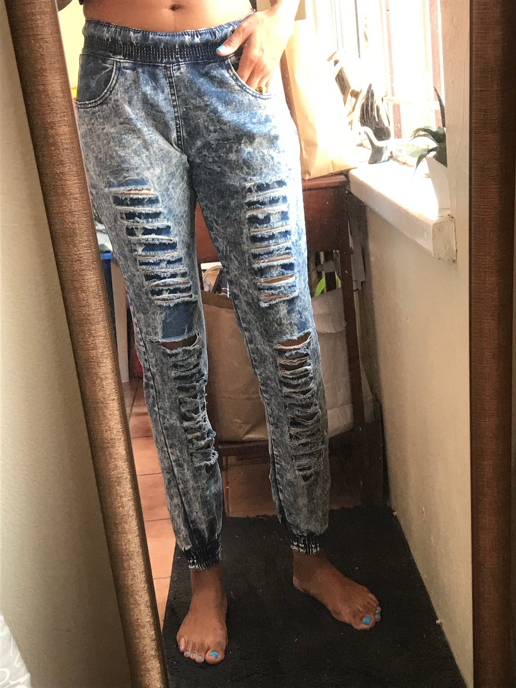 Acid Washed Distressed Jean Joggers Ruffle Top - S