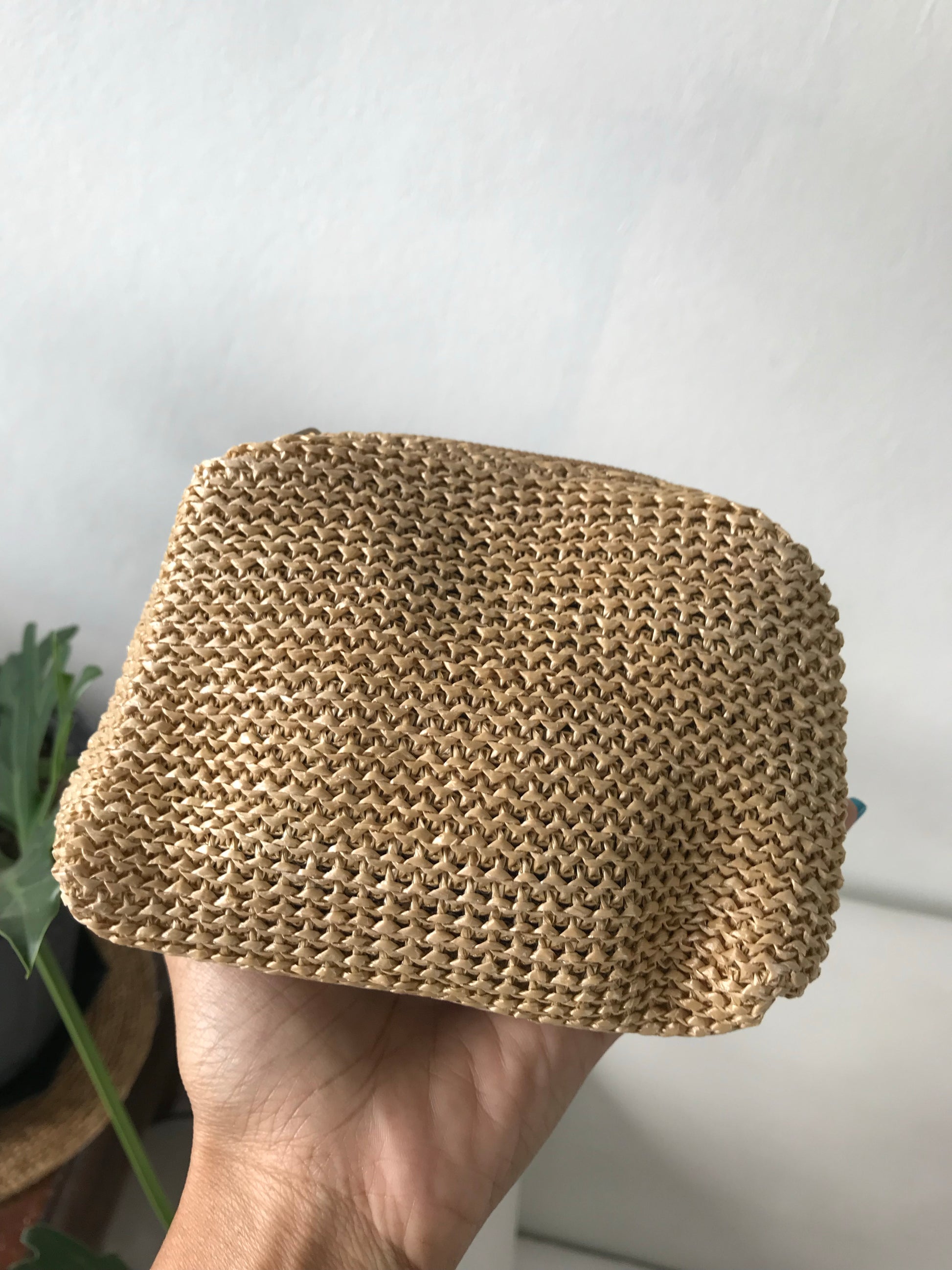 Retro Woven Purse Like New