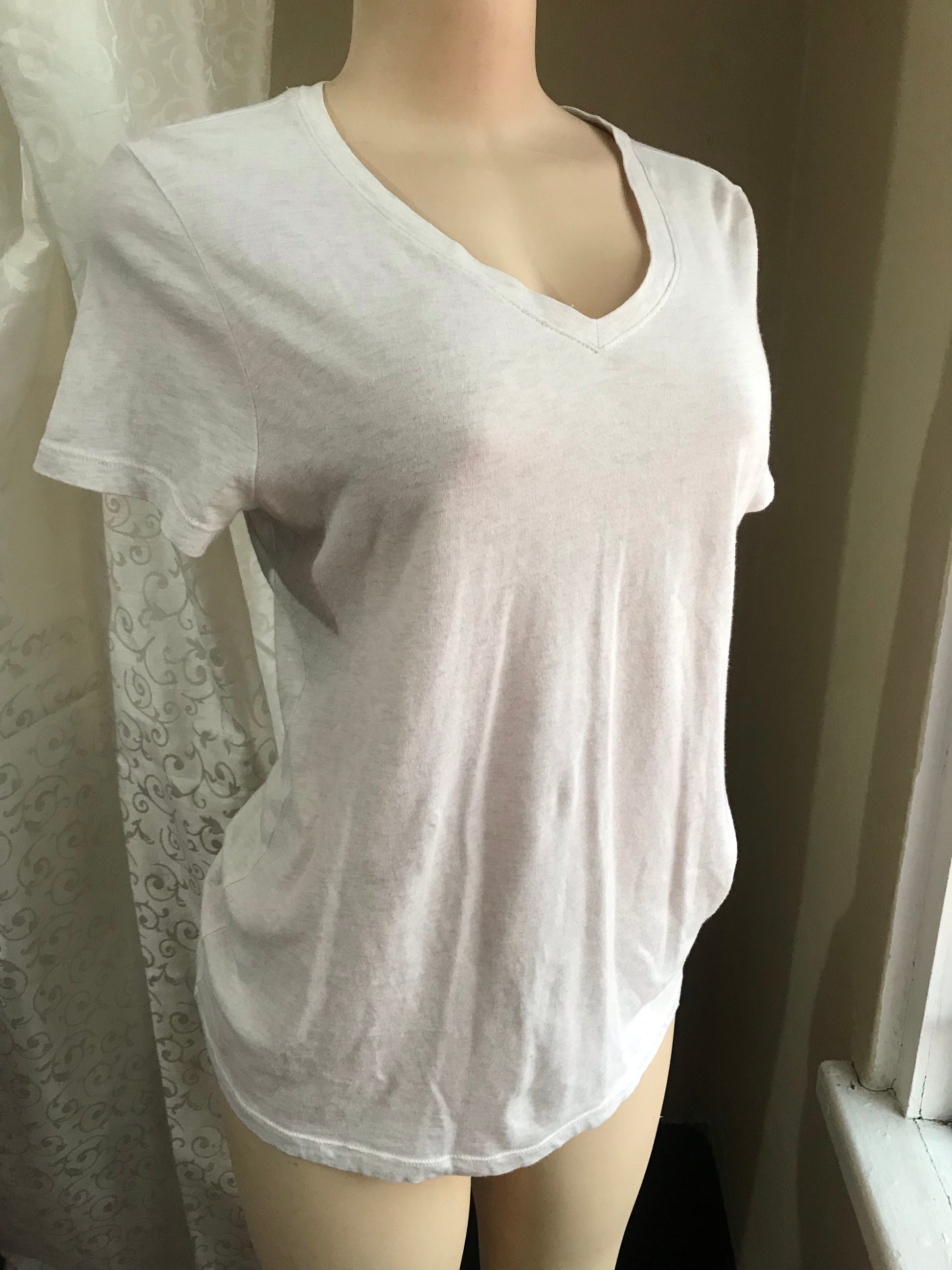 Off White Basic V Neck Tee Soft