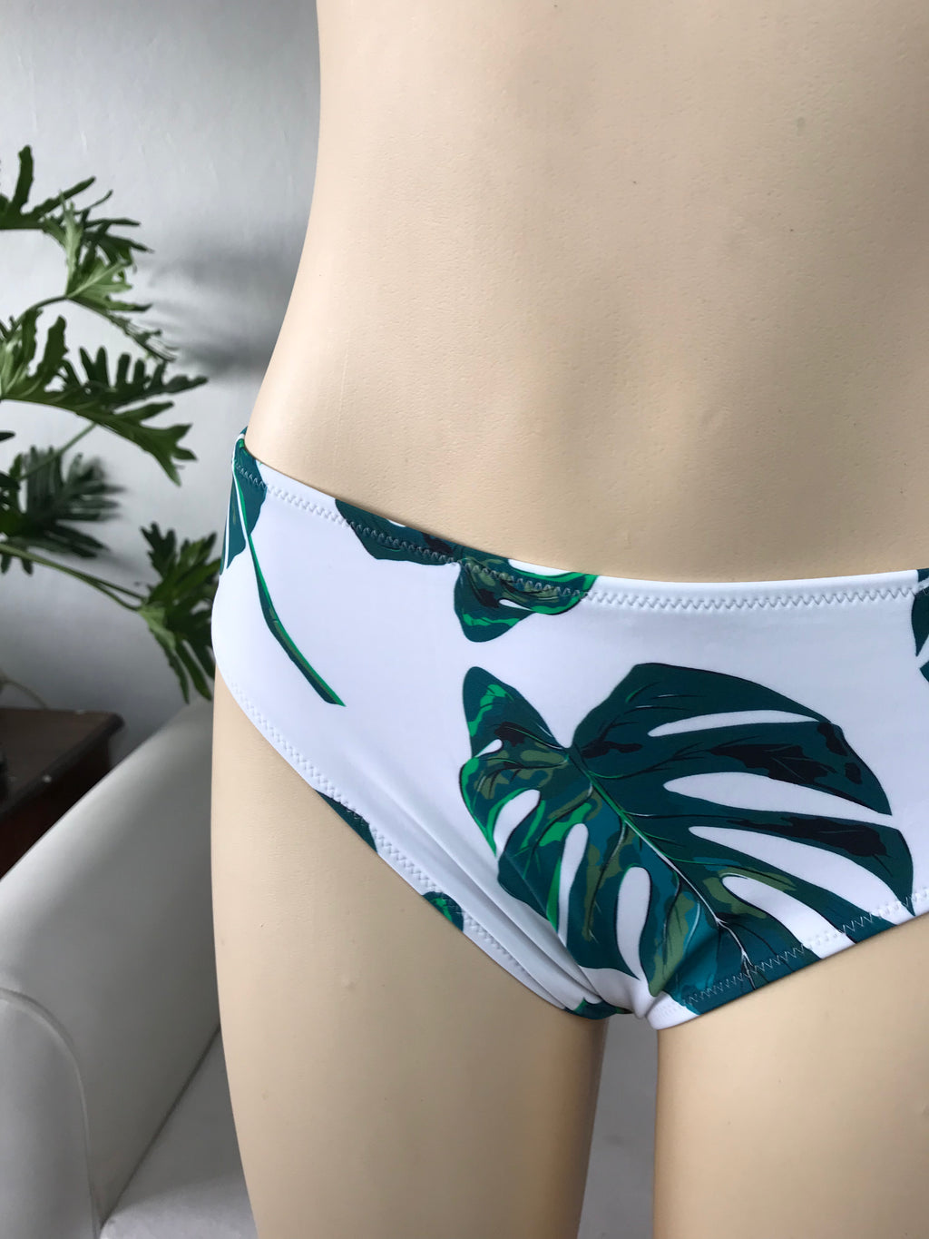 New Tag Monstera Bikini Bottom - M