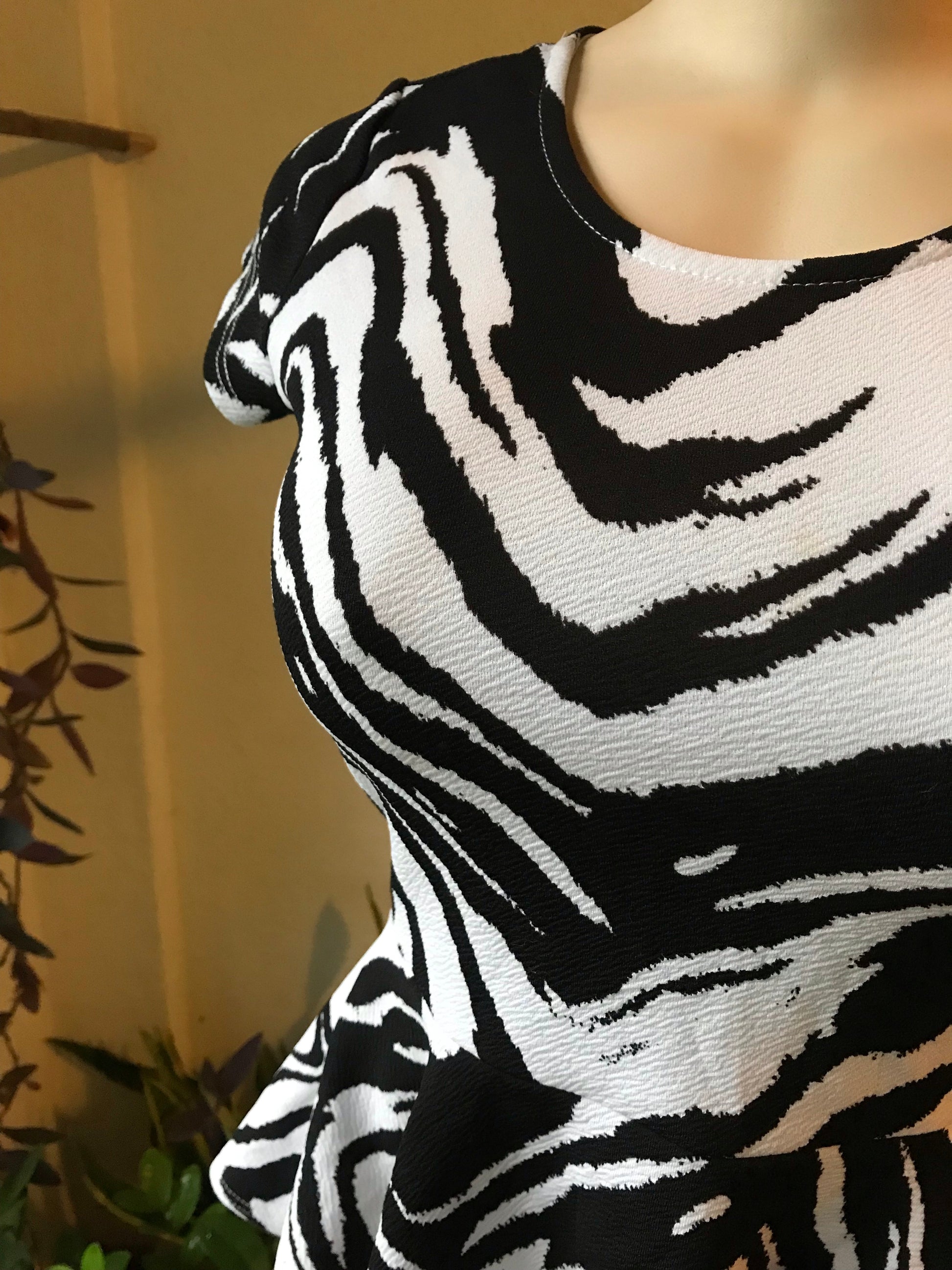 Retro Zebra Stripe Peplum Blouse Stretchy