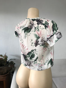 Pastel Tropical Floral Wrap Style Blouse Eyelet Det Work / Play - S